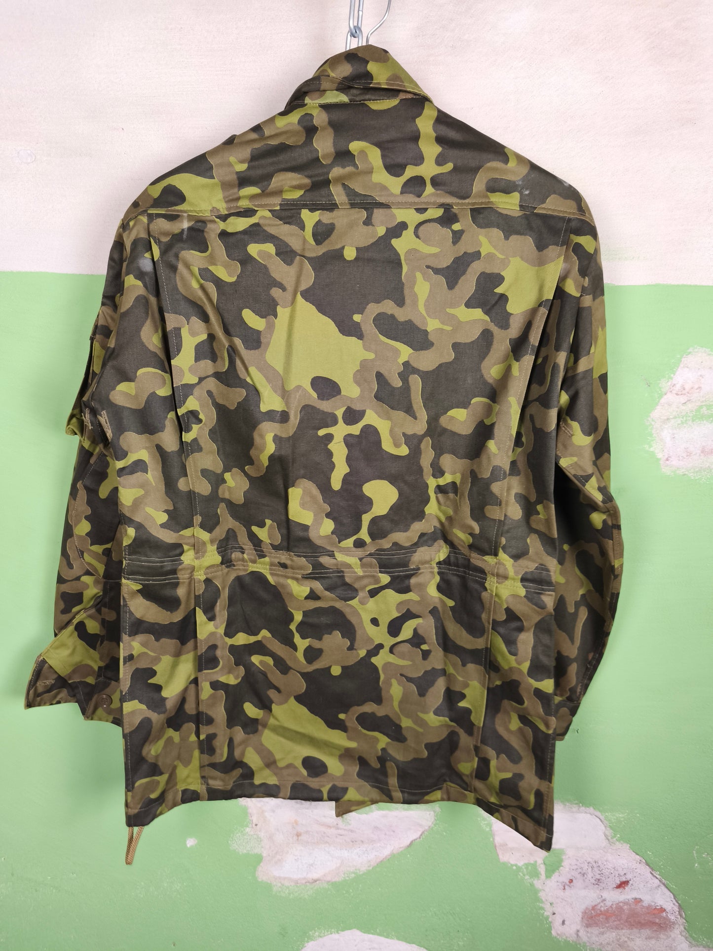 Unissued 1995 Ukrainian Special Intelligence Bhutan Jacket 46-2 (XS)