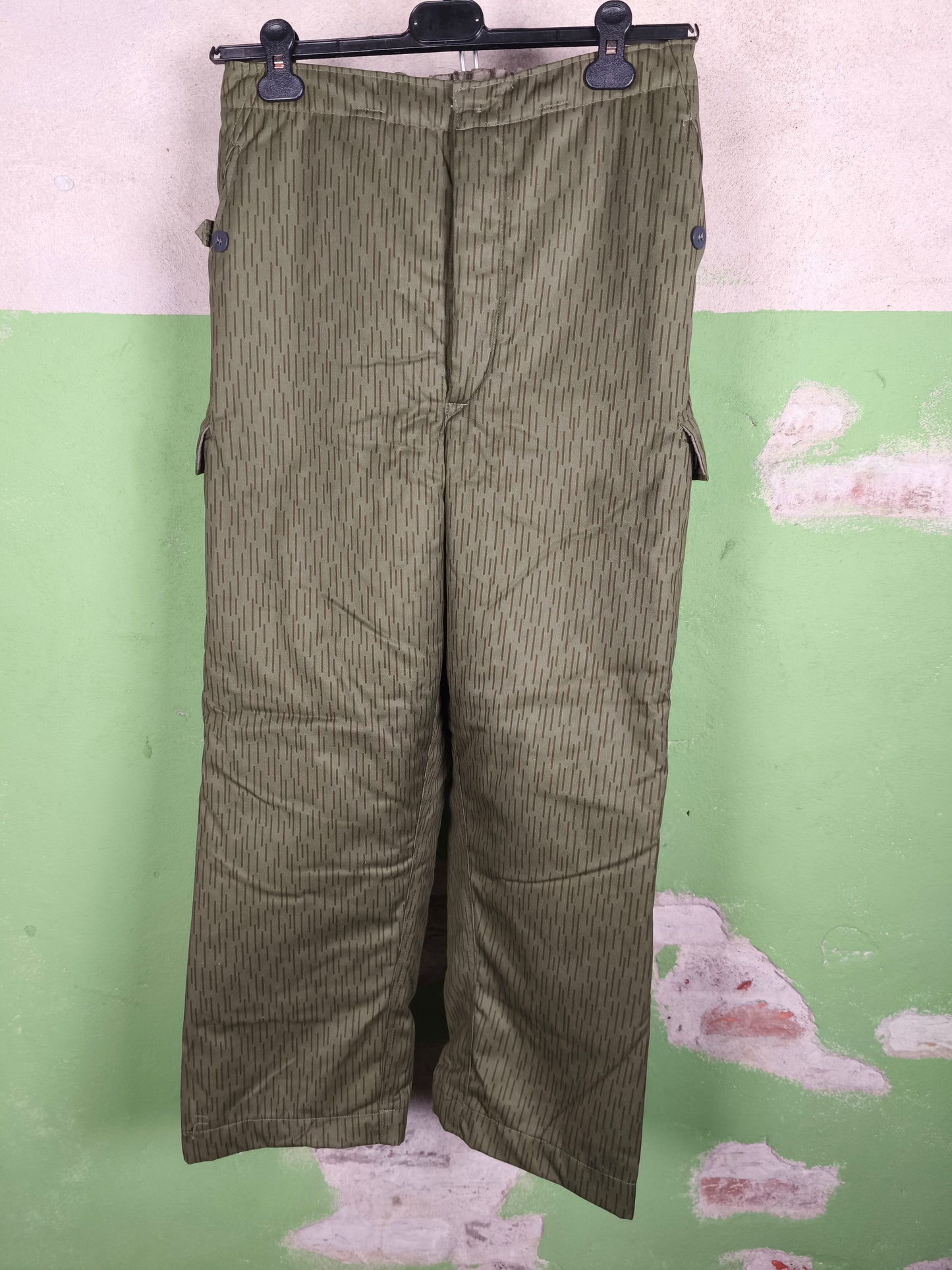 Unissued DDR Strichtarn Winterpants