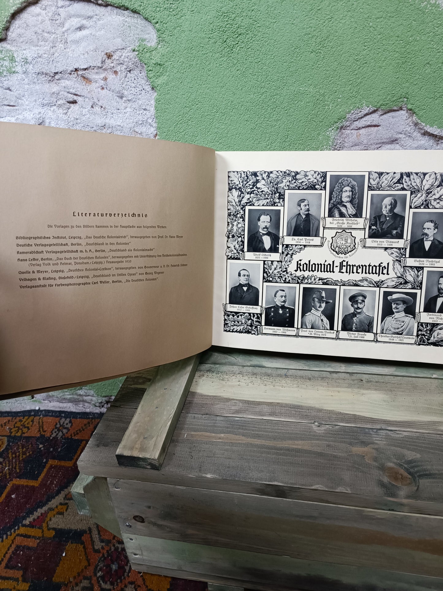 1936 Book "Deutsche Kolonien'' / German Colonies (GER)