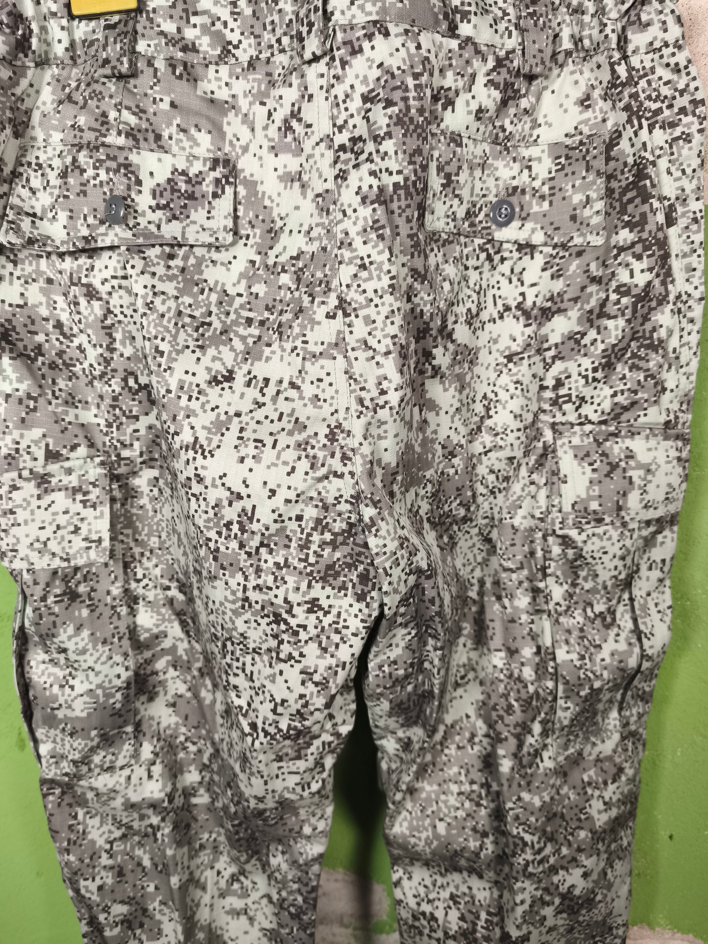 Unissued 2018 Russian "Artic EMR" Digital Artic Camouflage Field Pants