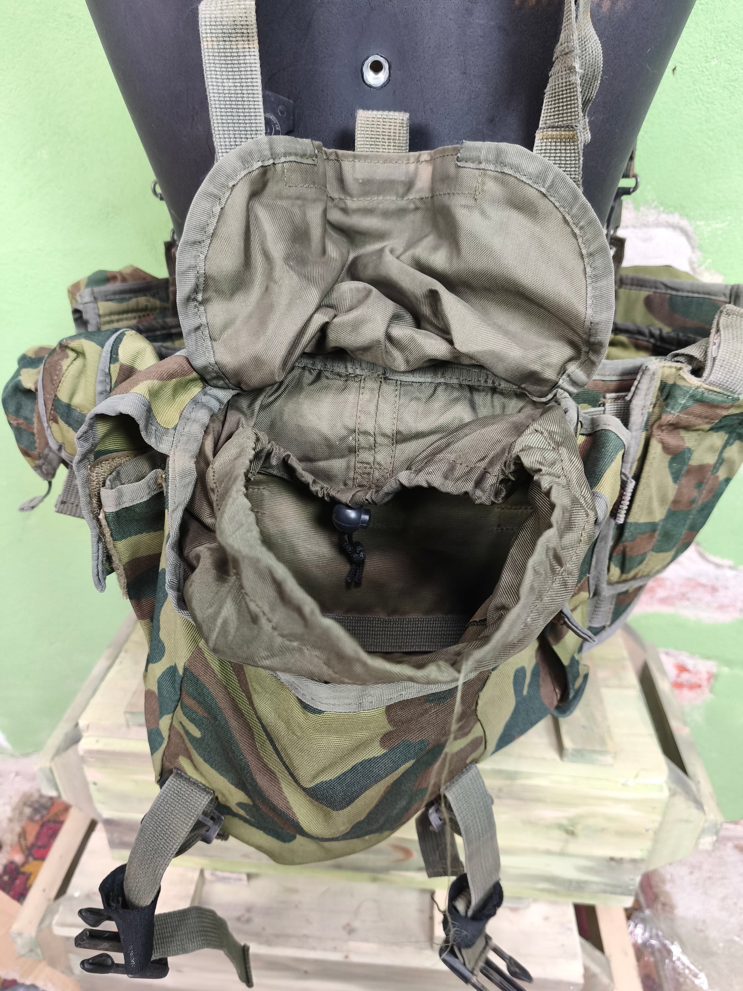Issued 6sh104 ''Flora'' VSR-98 ''Smersh'' Load Bearing Vest