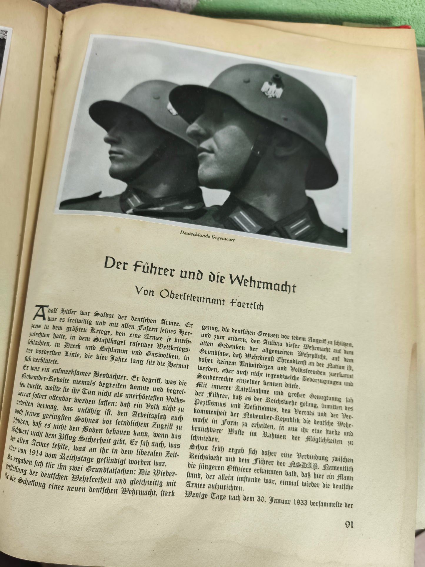 1935 Book Adolf Hitler Bilder Aus Dem Leben Des Führers / Pictures from the life of the Führer.