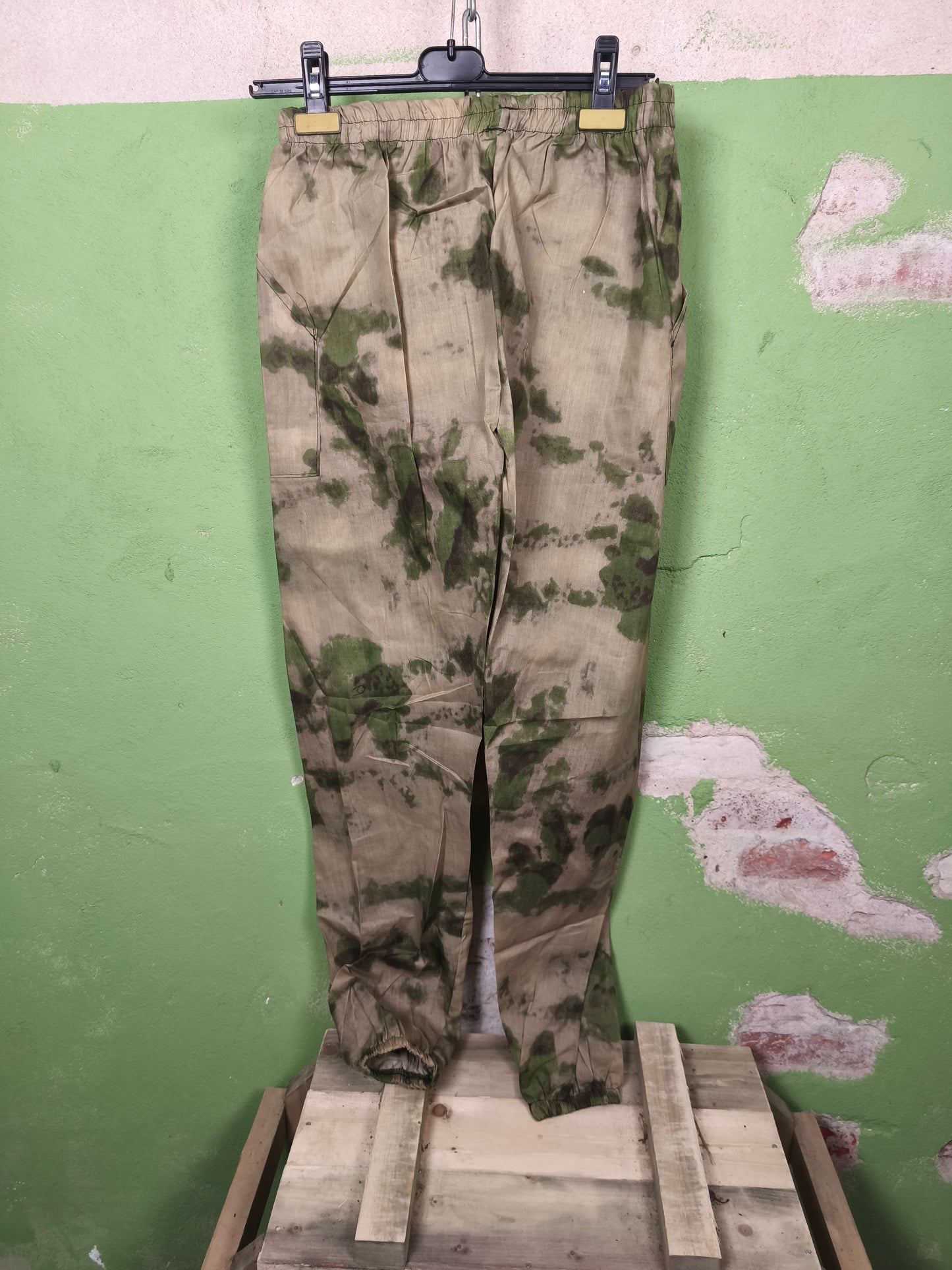 Unissued Russian MOSS K3M-4 "KLMK" Uniform