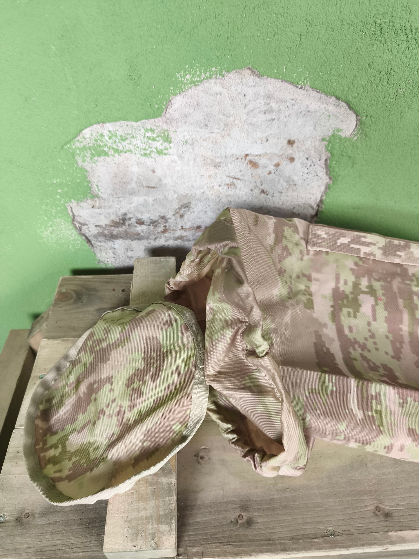 Unissued Russian "Pink EMR" Firearm Transport Bag