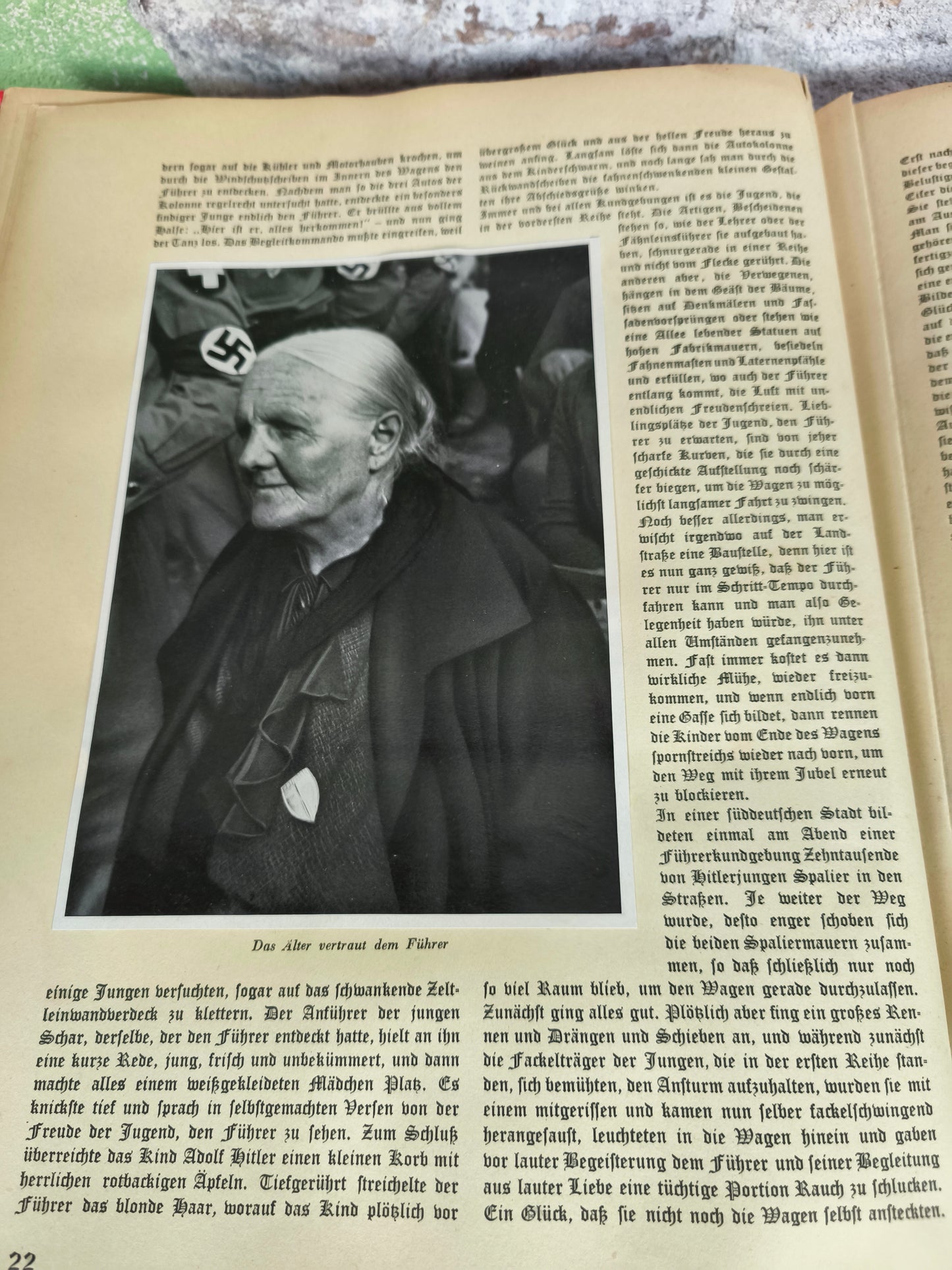 1935 Book Adolf Hitler Bilder Aus Dem Leben Des Führers / Pictures from the life of the Führer.