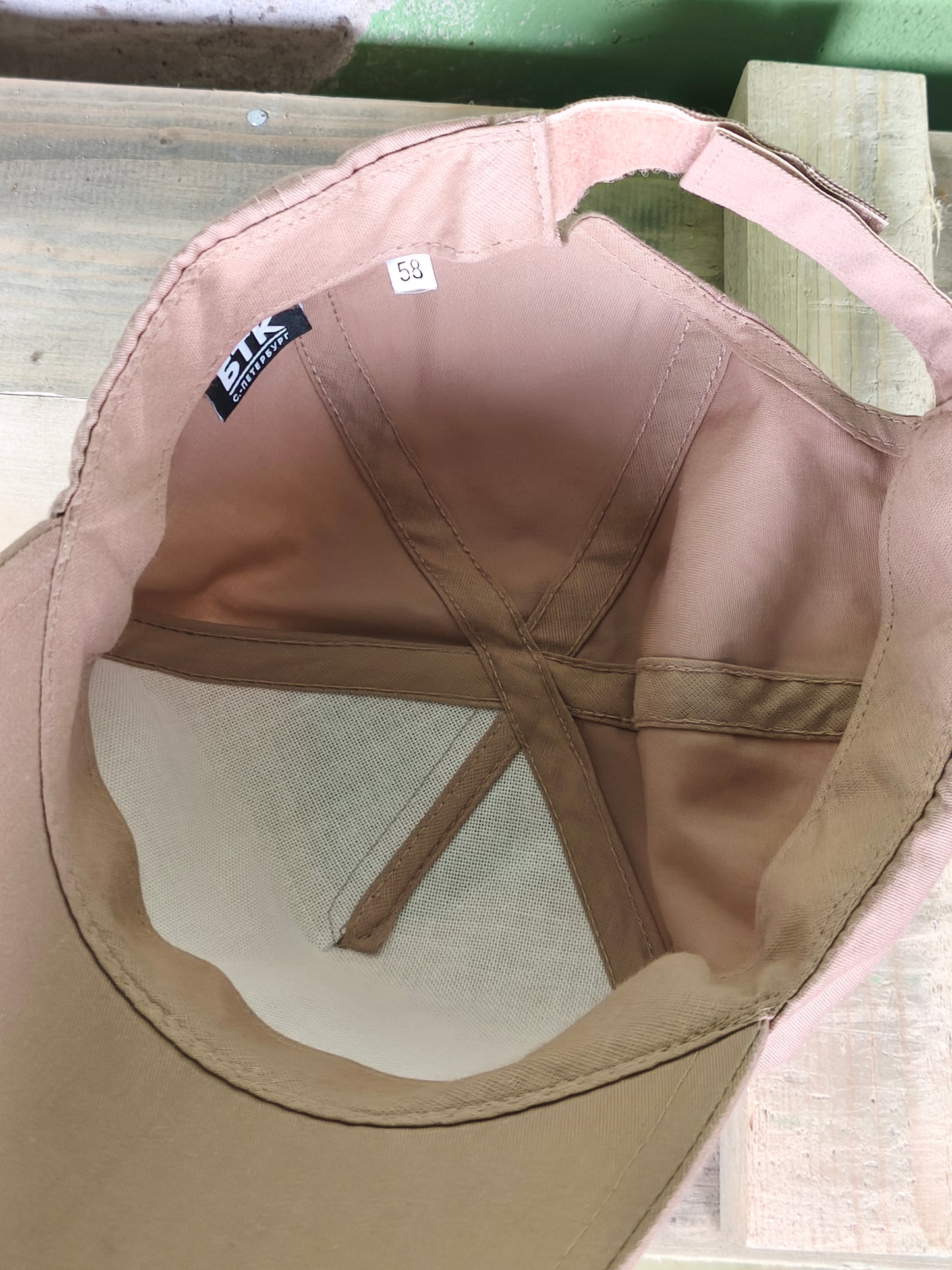 Unissued 2010 Russian Army BTK "Pink" Desert Hat