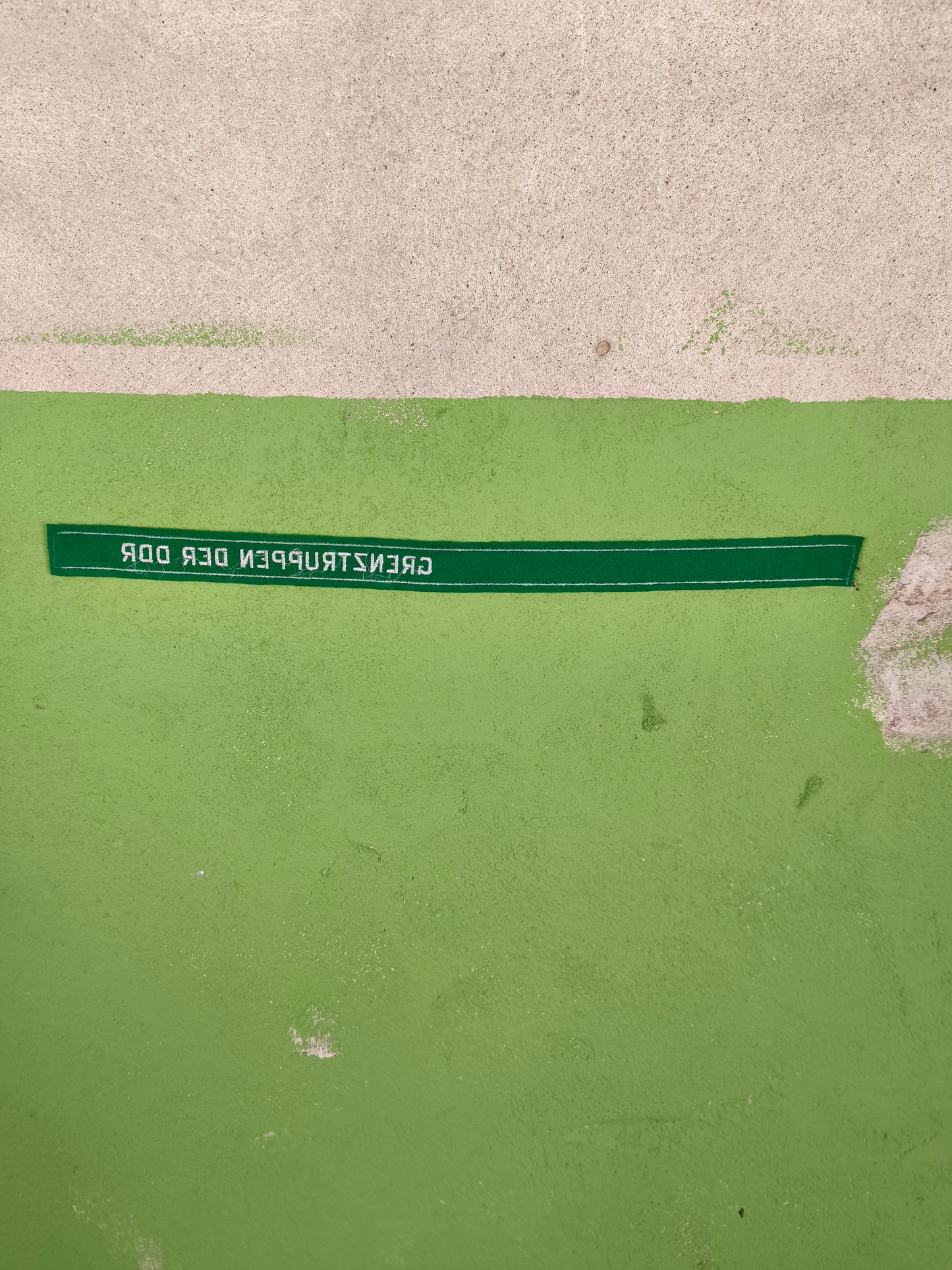 DDR Armband "GRENZTRUPPEN DER DDR"