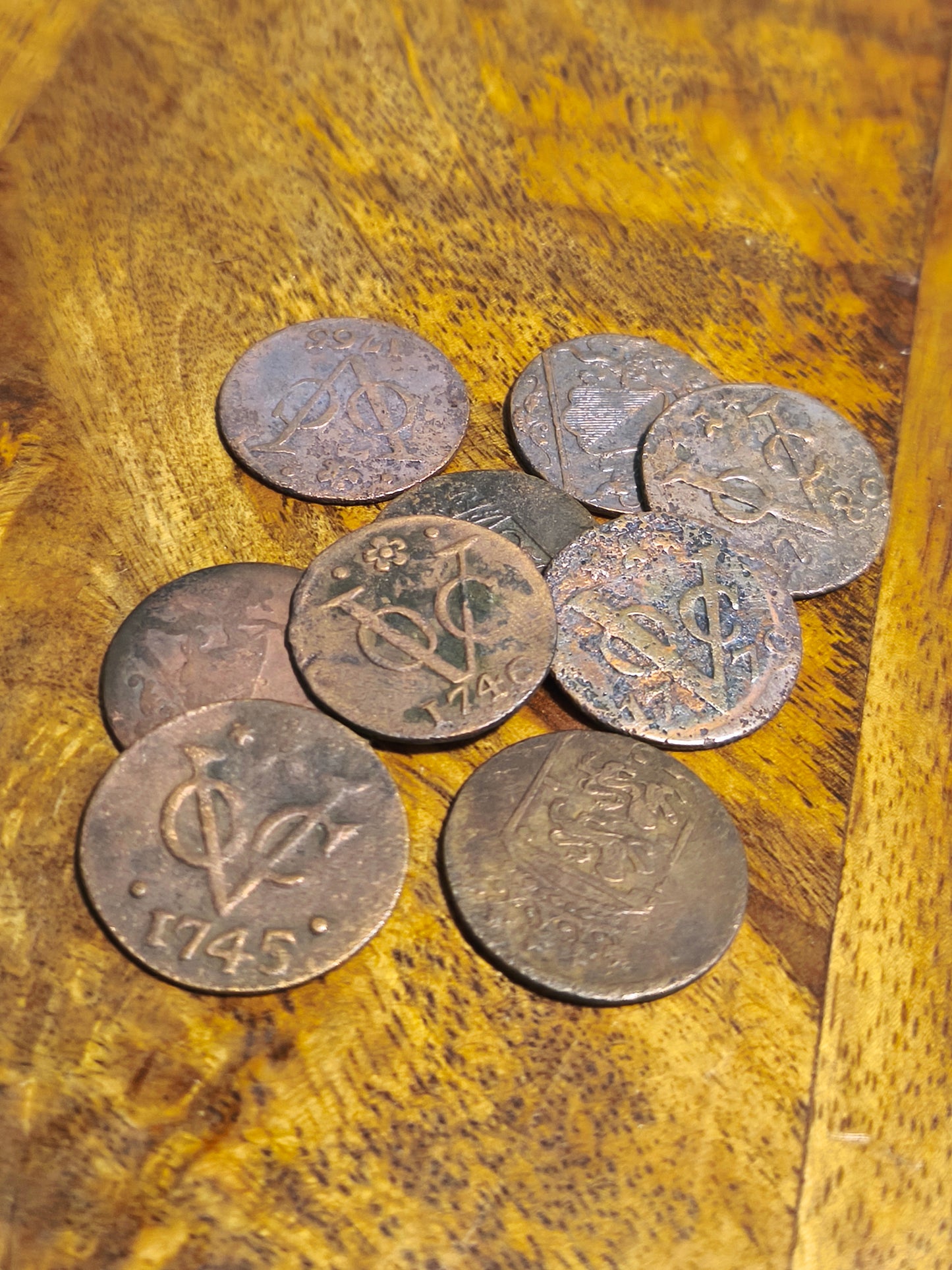 1745 - 1790 VOC Dutch East Indies Copper Doit