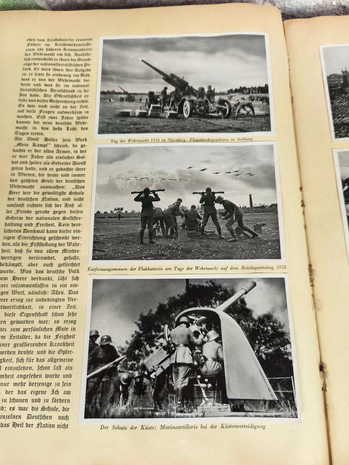 1935 Book Adolf Hitler Bilder Aus Dem Leben Des Führers / Pictures from the life of the Führer.
