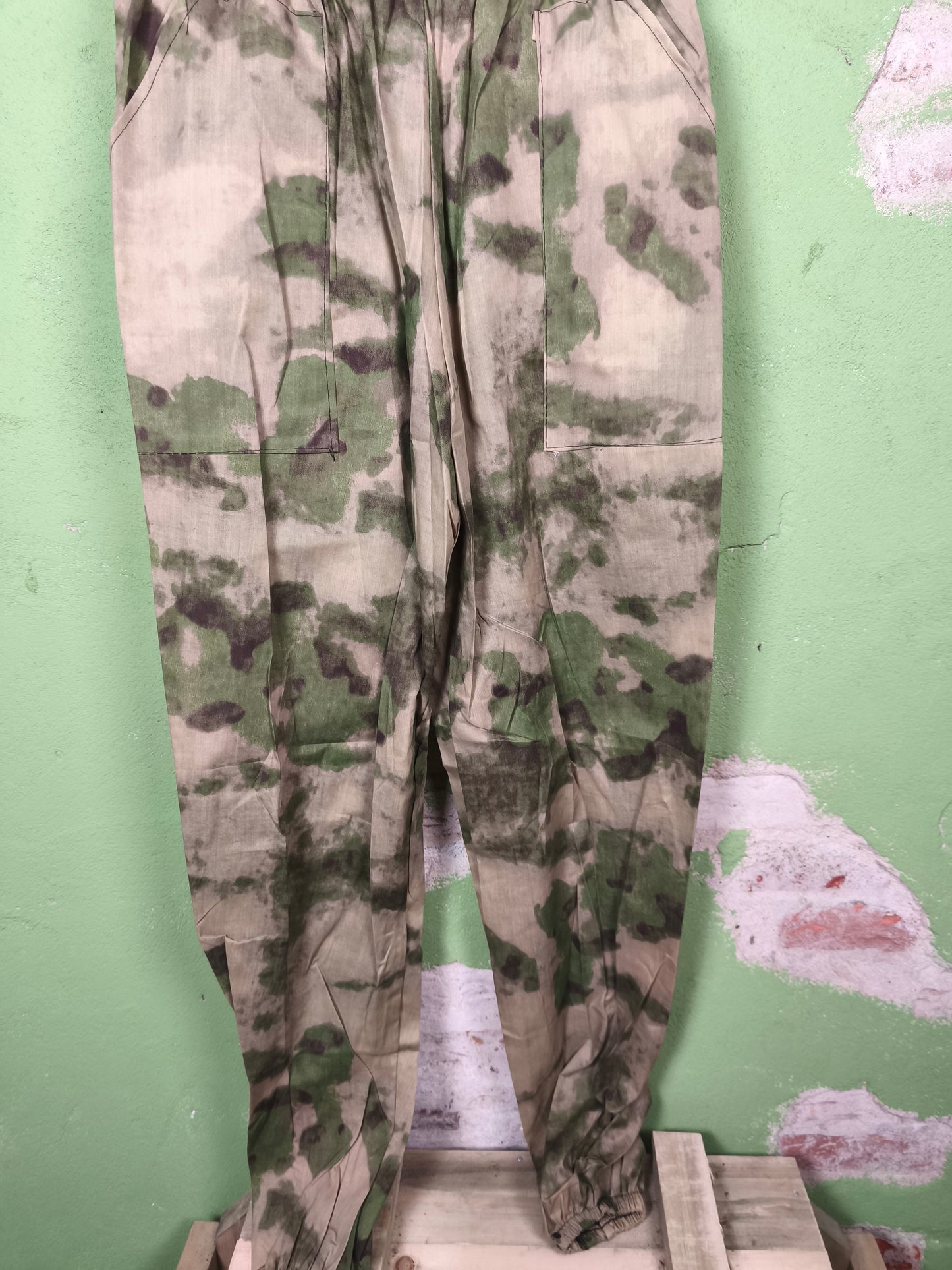 Unissued Russian MOSS K3M-4 "KLMK" Uniform