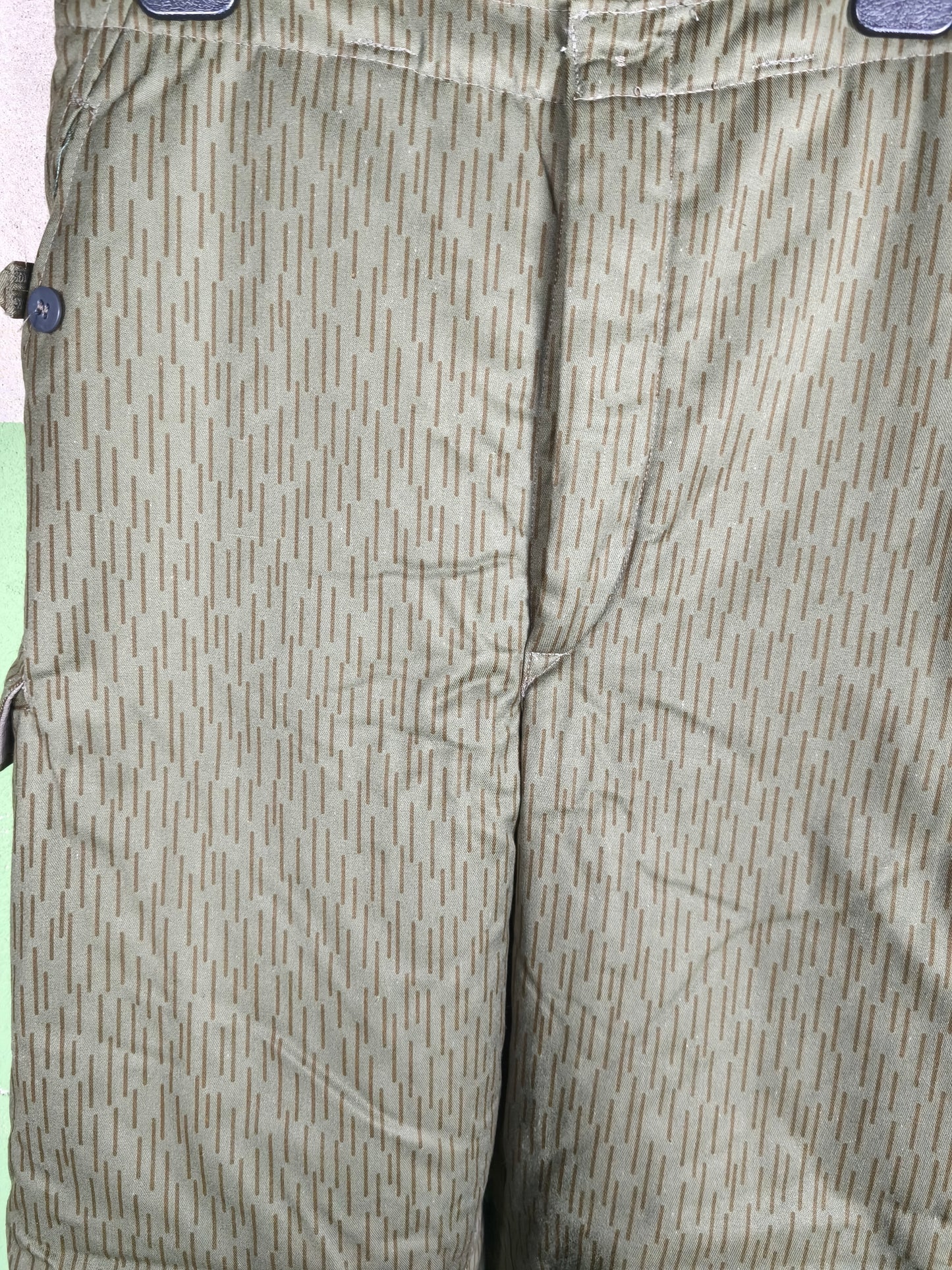 Unissued DDR Strichtarn Winterpants