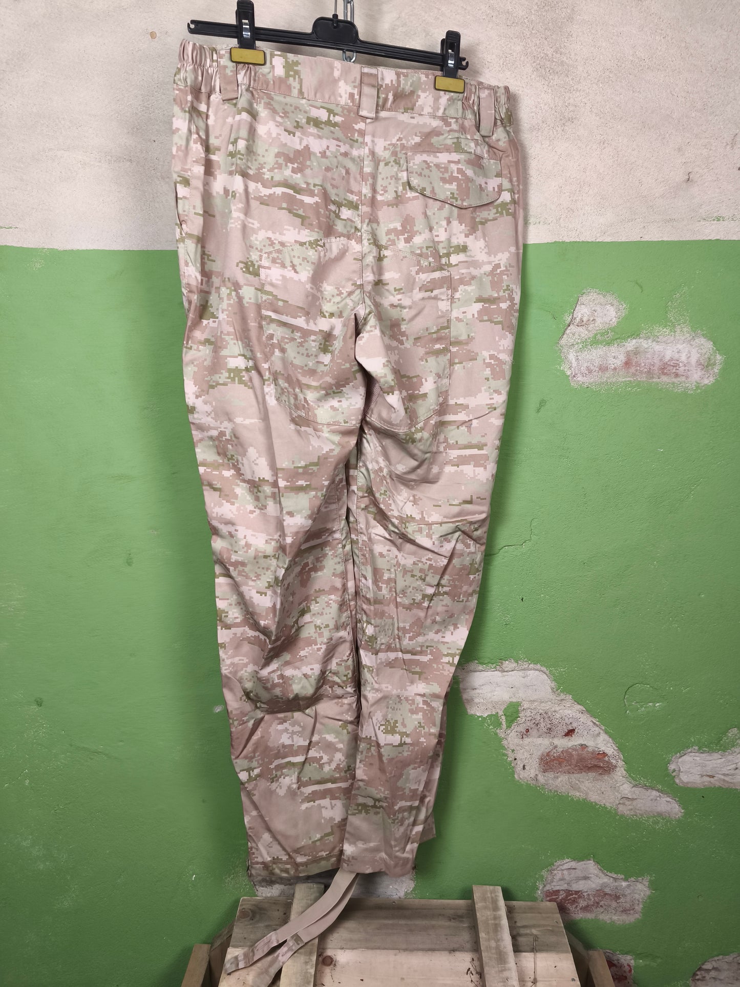Unissued 2022-'23 Russian "Pink-EMR" Digital Desert Camouflage Field Pants