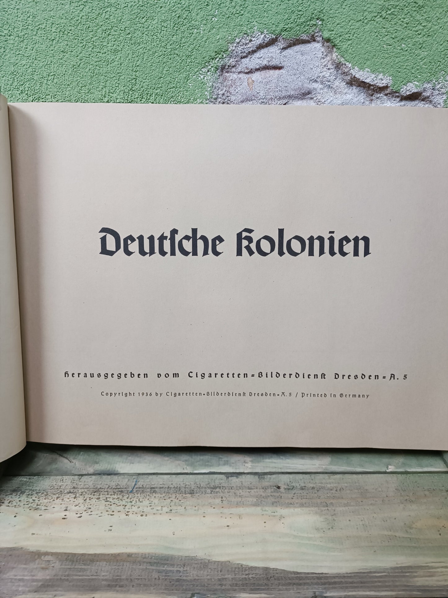 1936 Book "Deutsche Kolonien'' / German Colonies (GER)