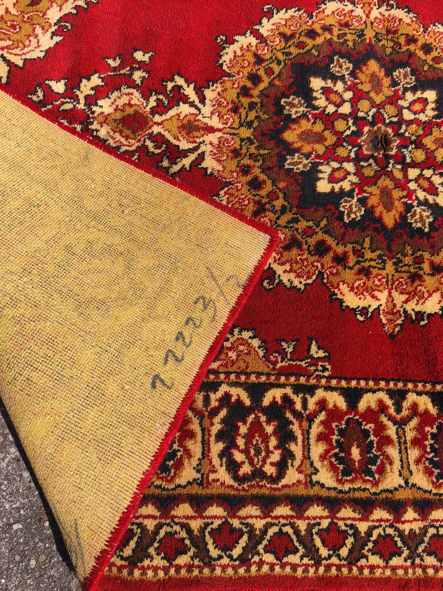 Used USSR Made Carpet "Gold-Red" 200cmx137cm / 6,4x4,4 feet.