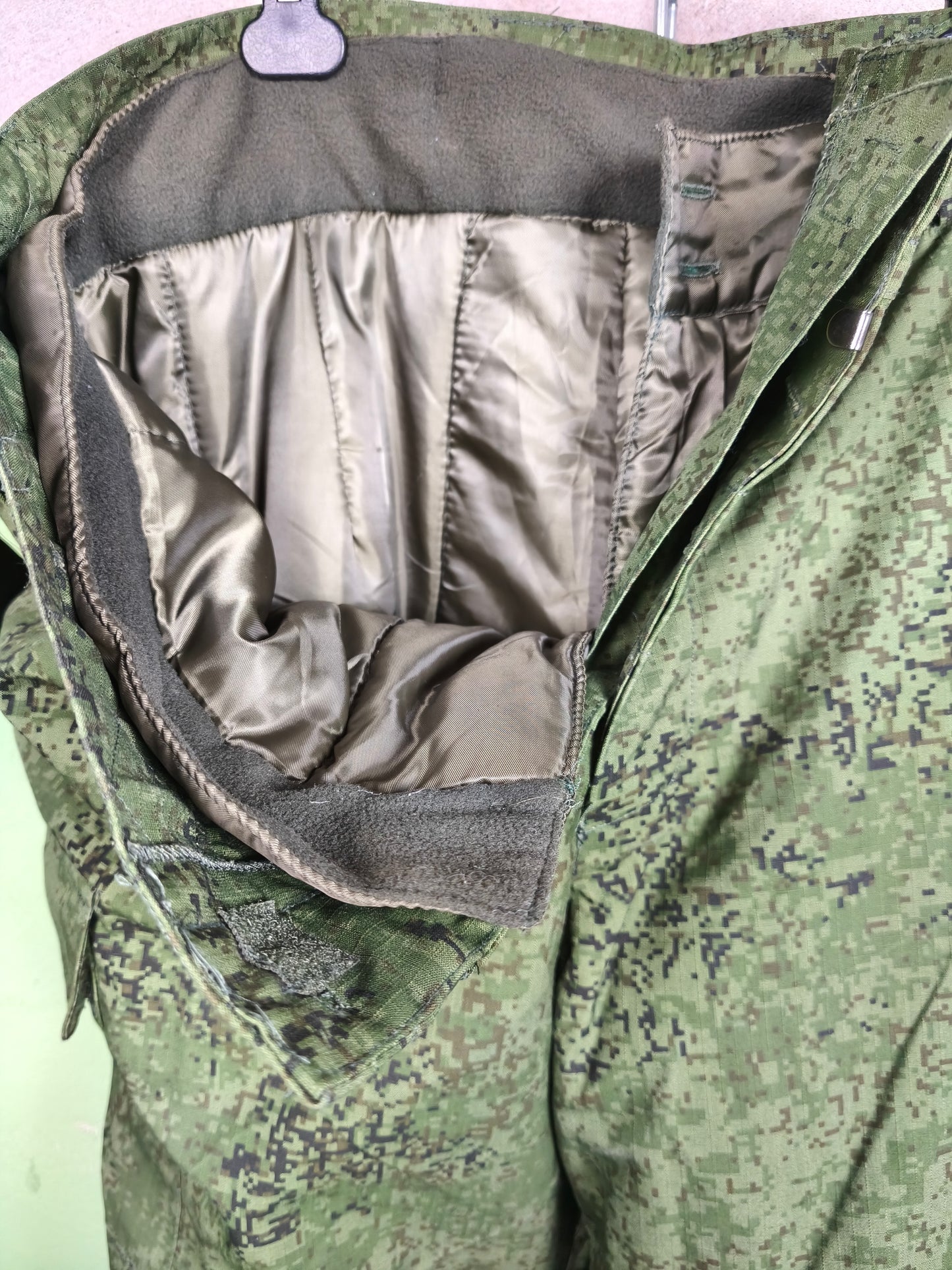 2011 Russian Digital Flora Winter pants 52-3