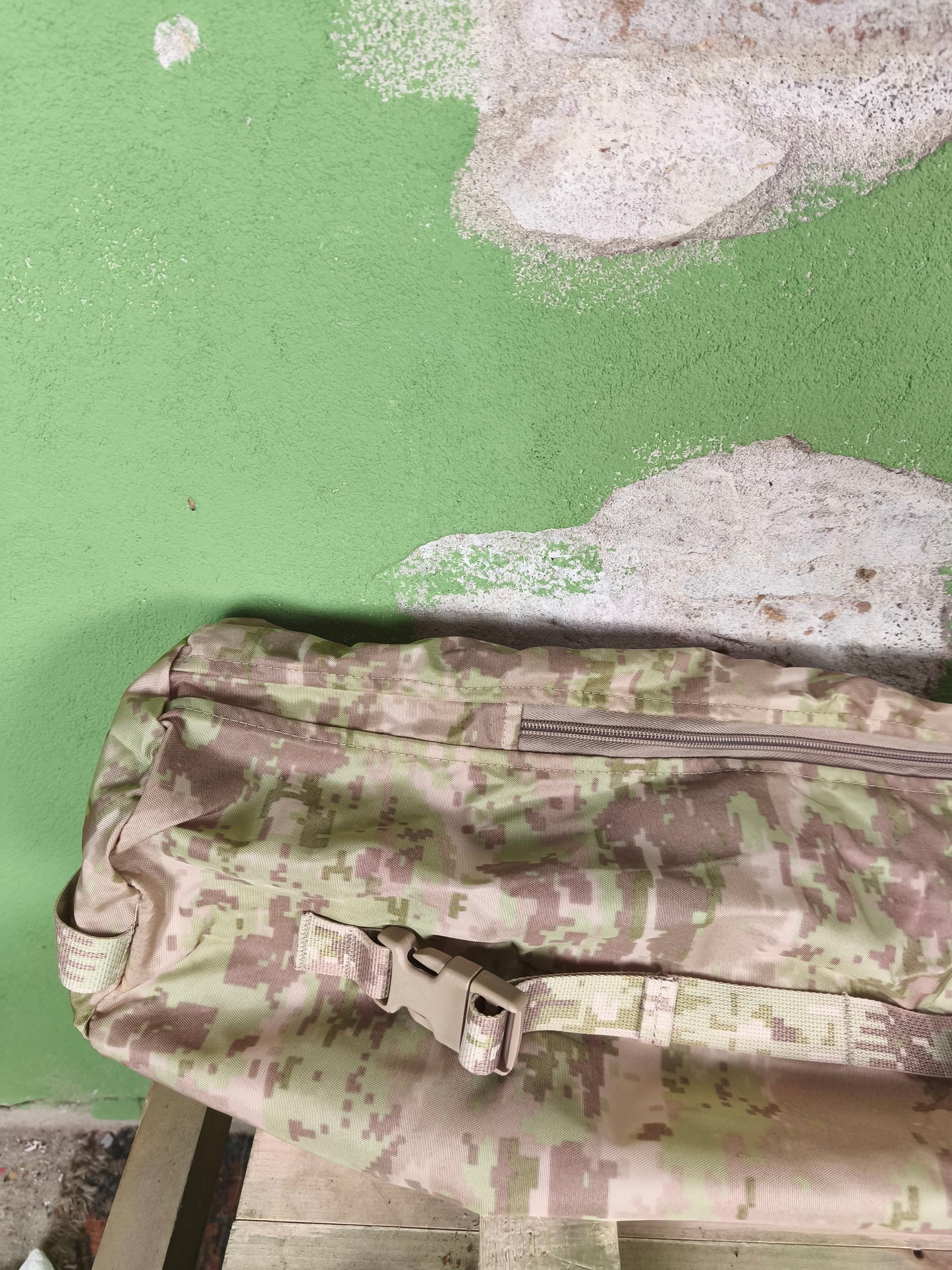 Unissued Russian "Pink EMR" Firearm Transport Bag