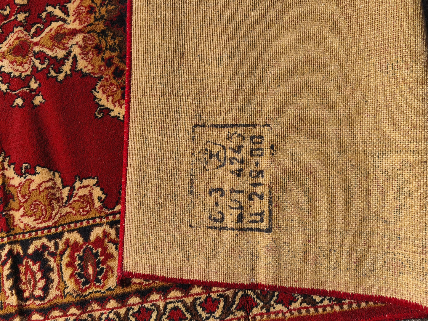 Used USSR Made Carpet "Gold-Red" 200cmx137cm / 6,4x4,4 feet.