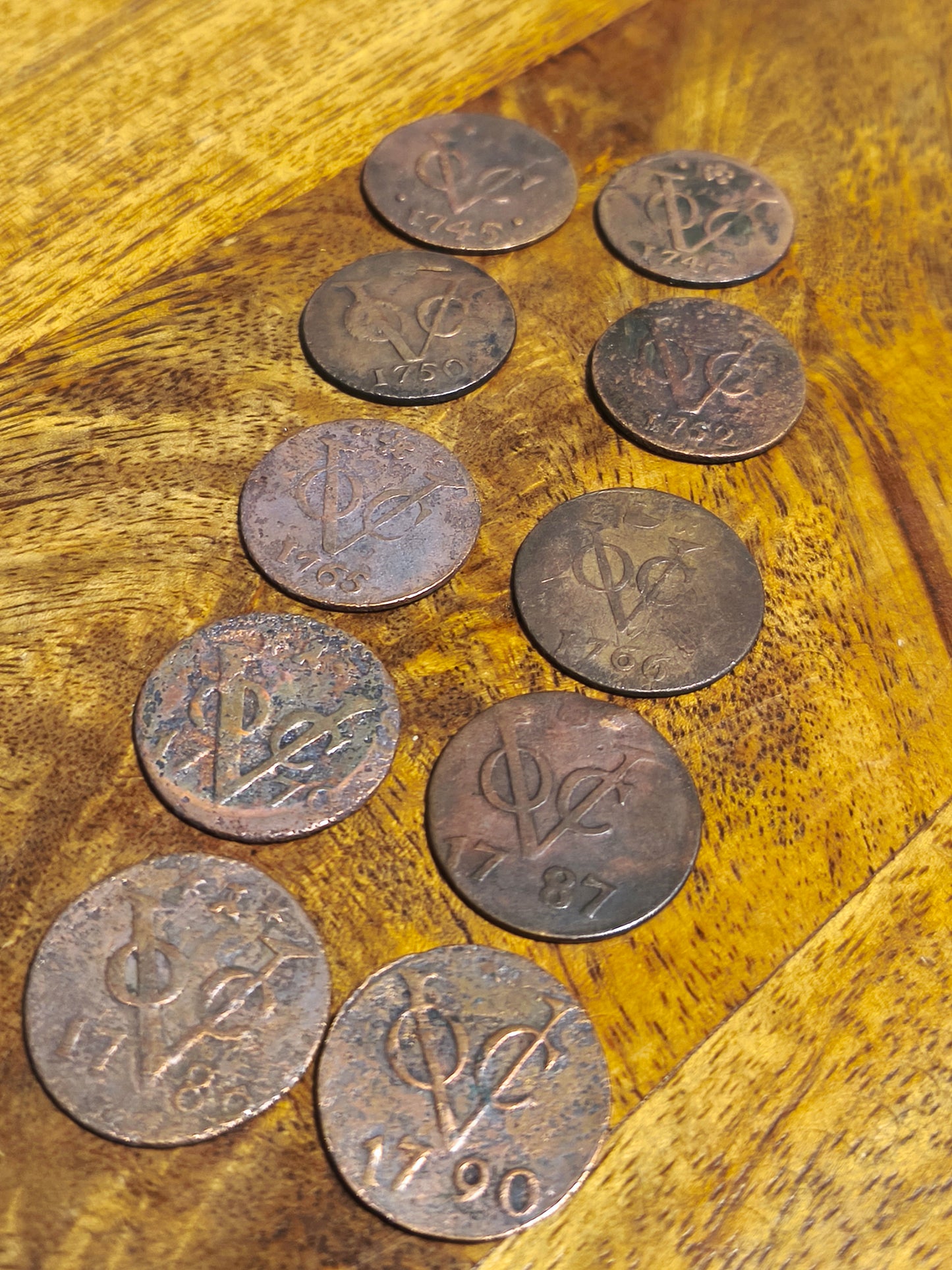 1745 - 1790 VOC Dutch East Indies Copper Doit