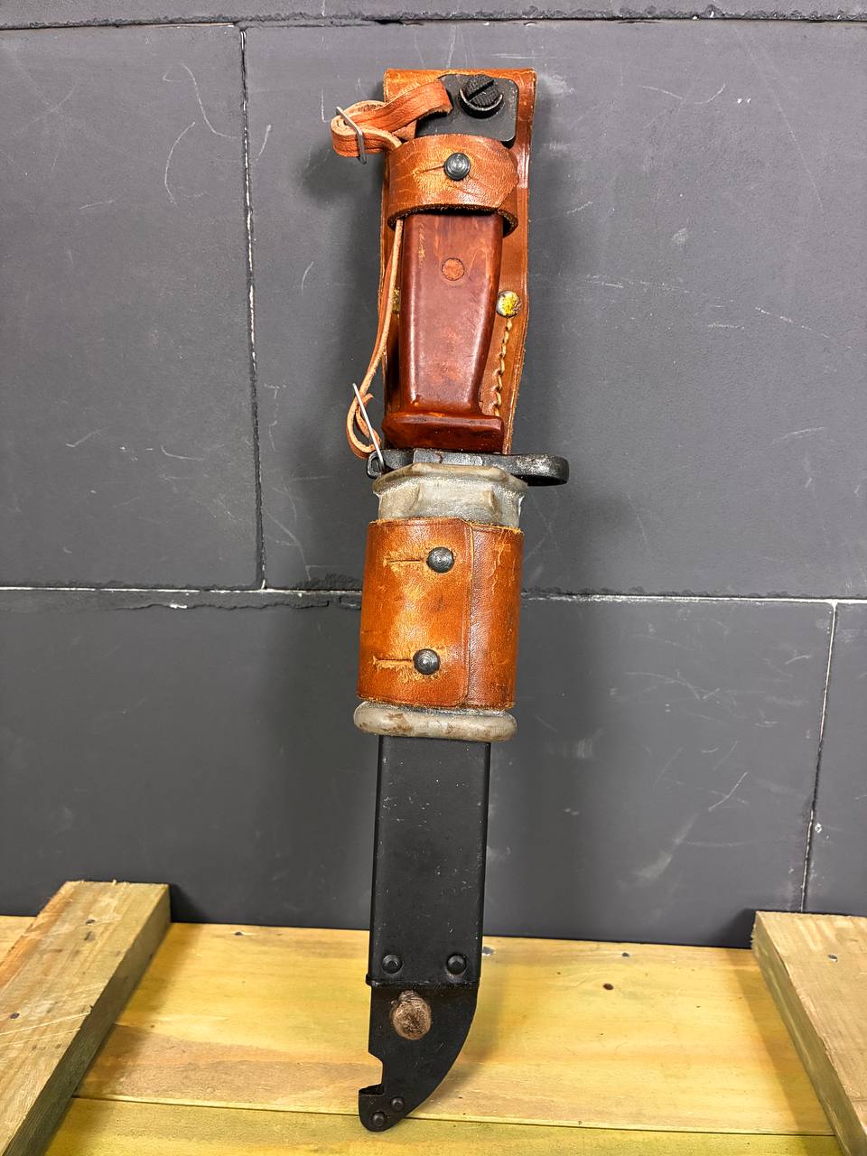 Issued Romanian AIMS-74 / 6X4 Bayonet with Leather Belt Frog