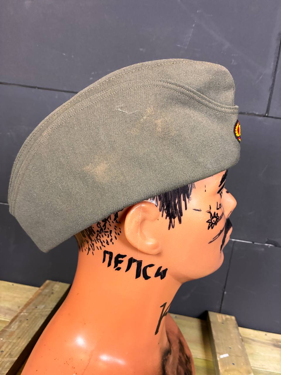 Unissued 1962 East German NVA Grey Side Cap Schiffchen / Early NVA Field Cap