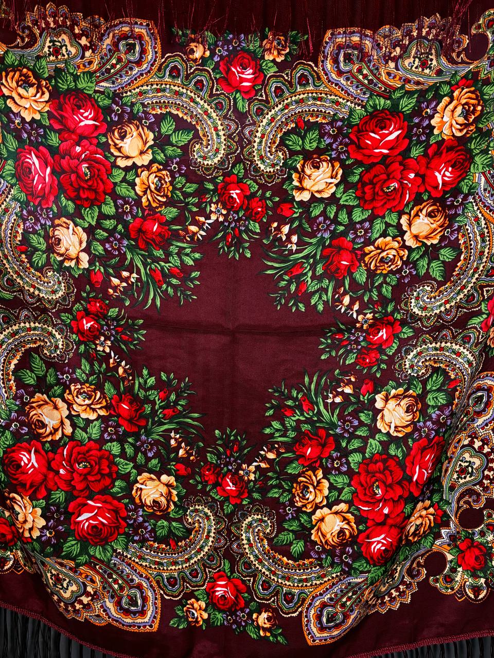 Traditional Russian Floral Shawl
Pavlovo Posad / Русский цветочный платок [100x100cm]