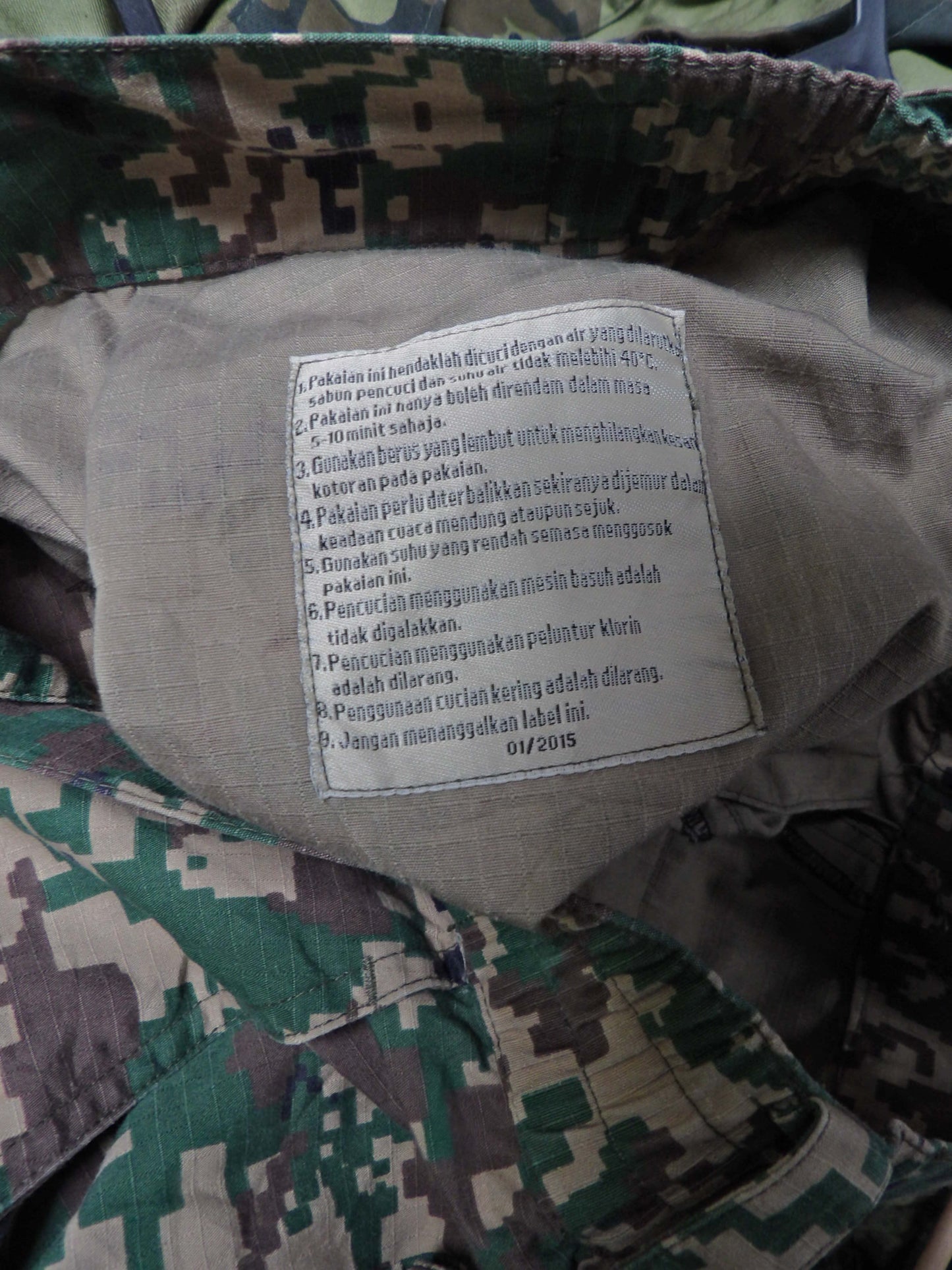 Issued 2015 Malaysian Tentera Darat Digital Camo 46-48 (M)