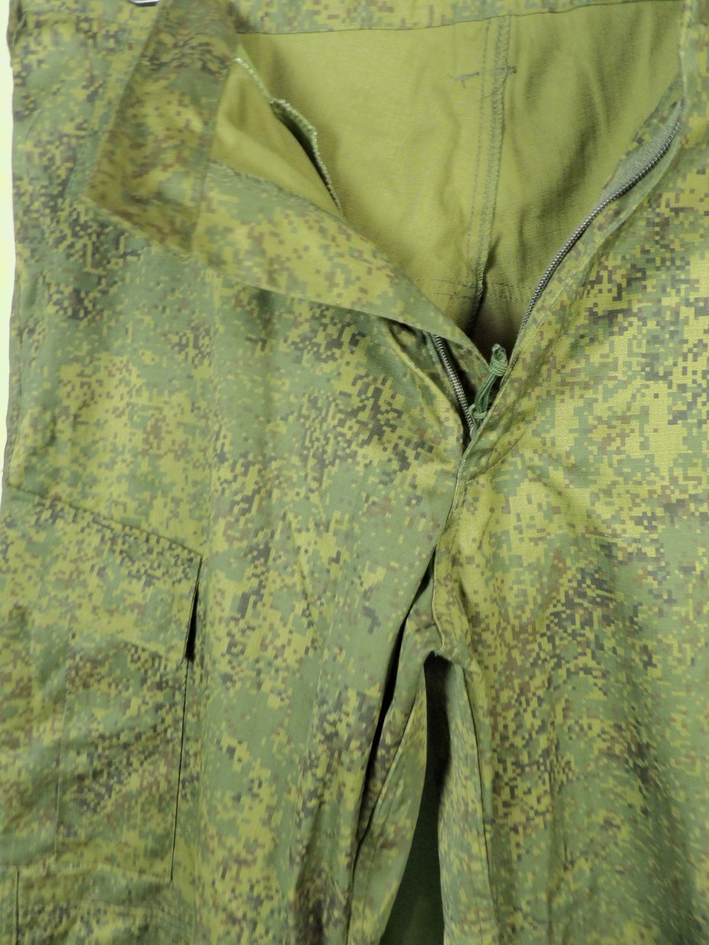 Issued 2025 Russian Army VKPO Type-A Summer Field Pants