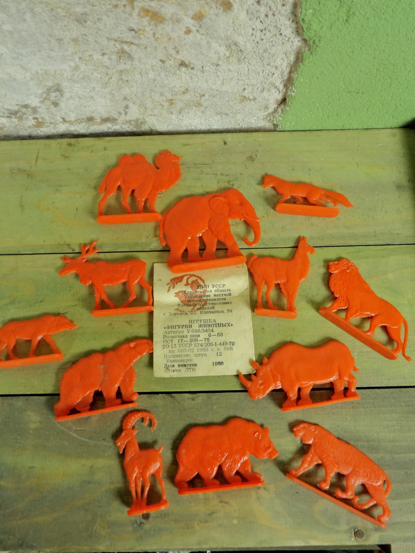 Soviet Plastic Toy Sets / Animals / Cartoon