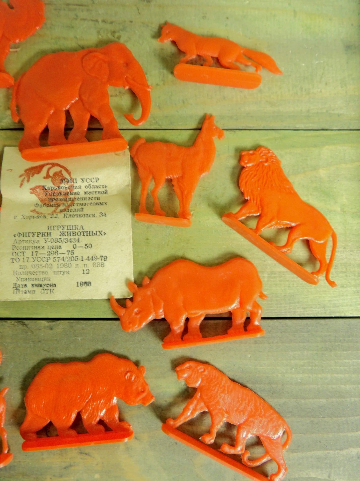 Soviet Plastic Toy Sets / Animals / Cartoon