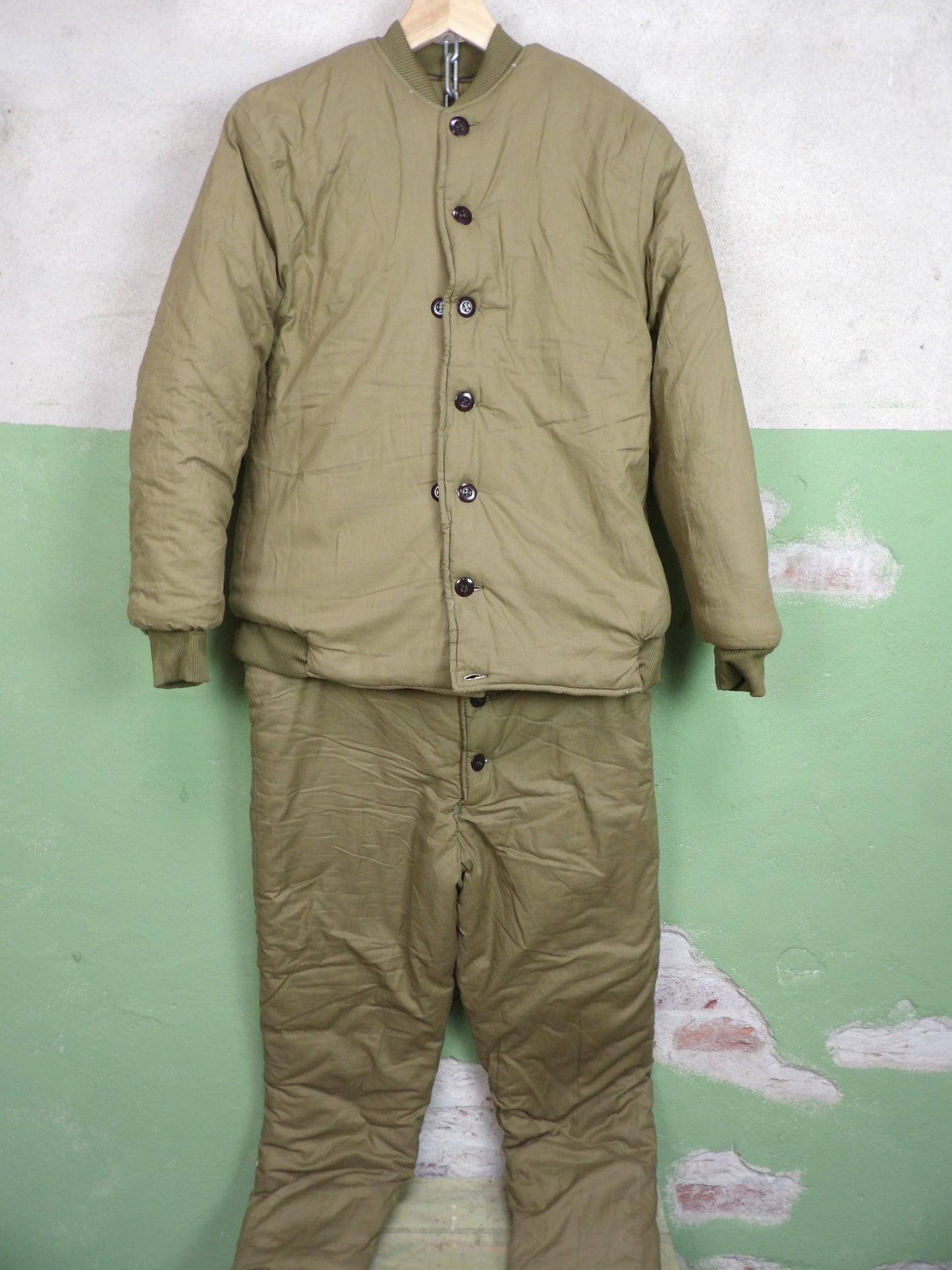 Chinese P.L.A Winter Padded (Telogreika) Uniform (M-L)