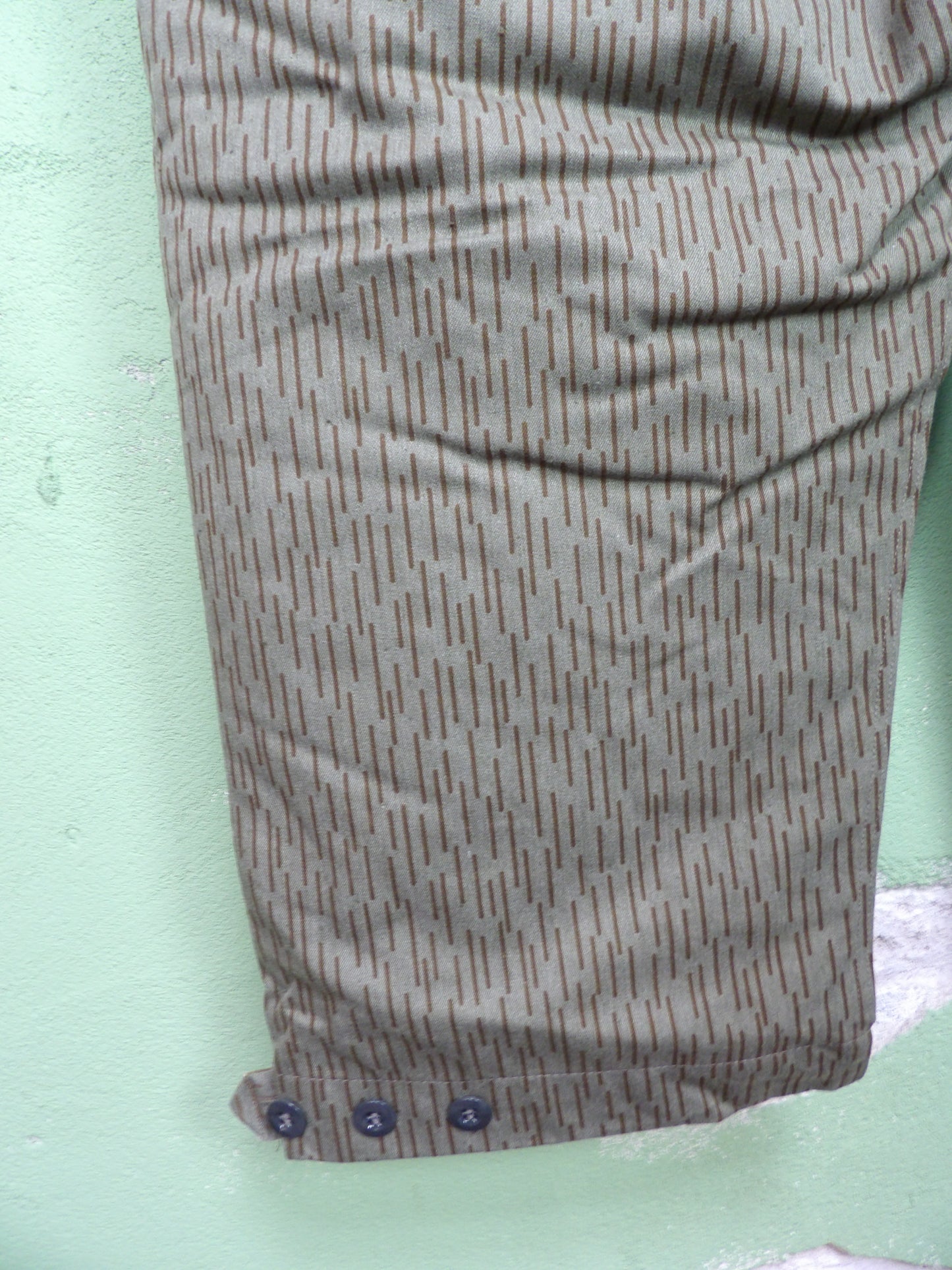Unissued DDR Strichtarn Winterpants
