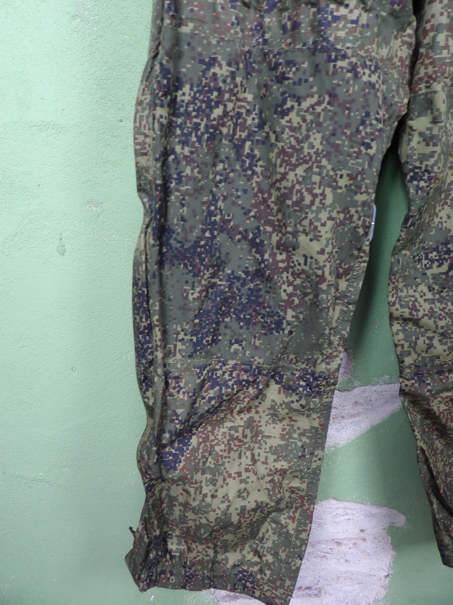Issued 2014 Russian VKBO Waterproof Over pants / Membrane Layer  48/50-3/4