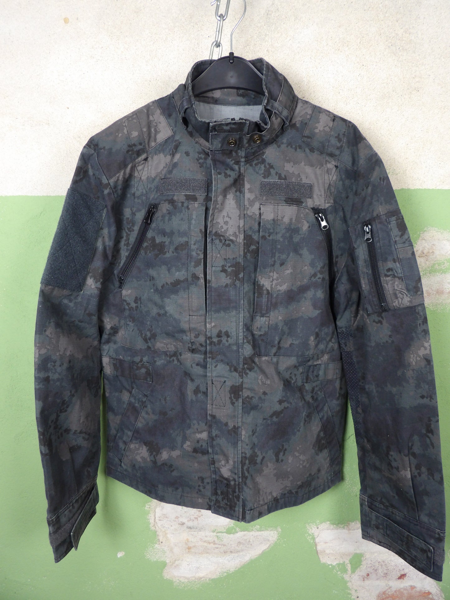 Issued Grey Black "Wagner" Tactical Jacket Night ATACS Moss L