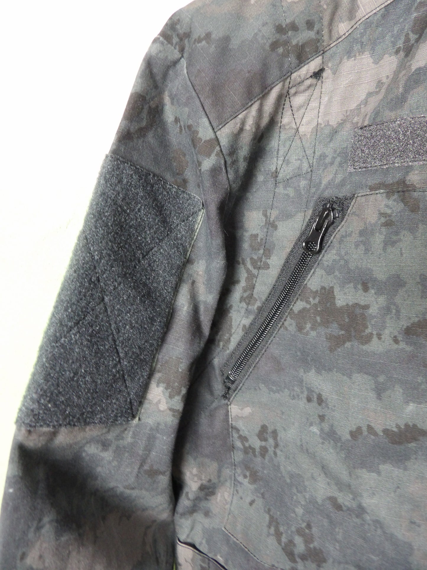 Issued Grey Black "Wagner" Tactical Jacket Night ATACS Moss L