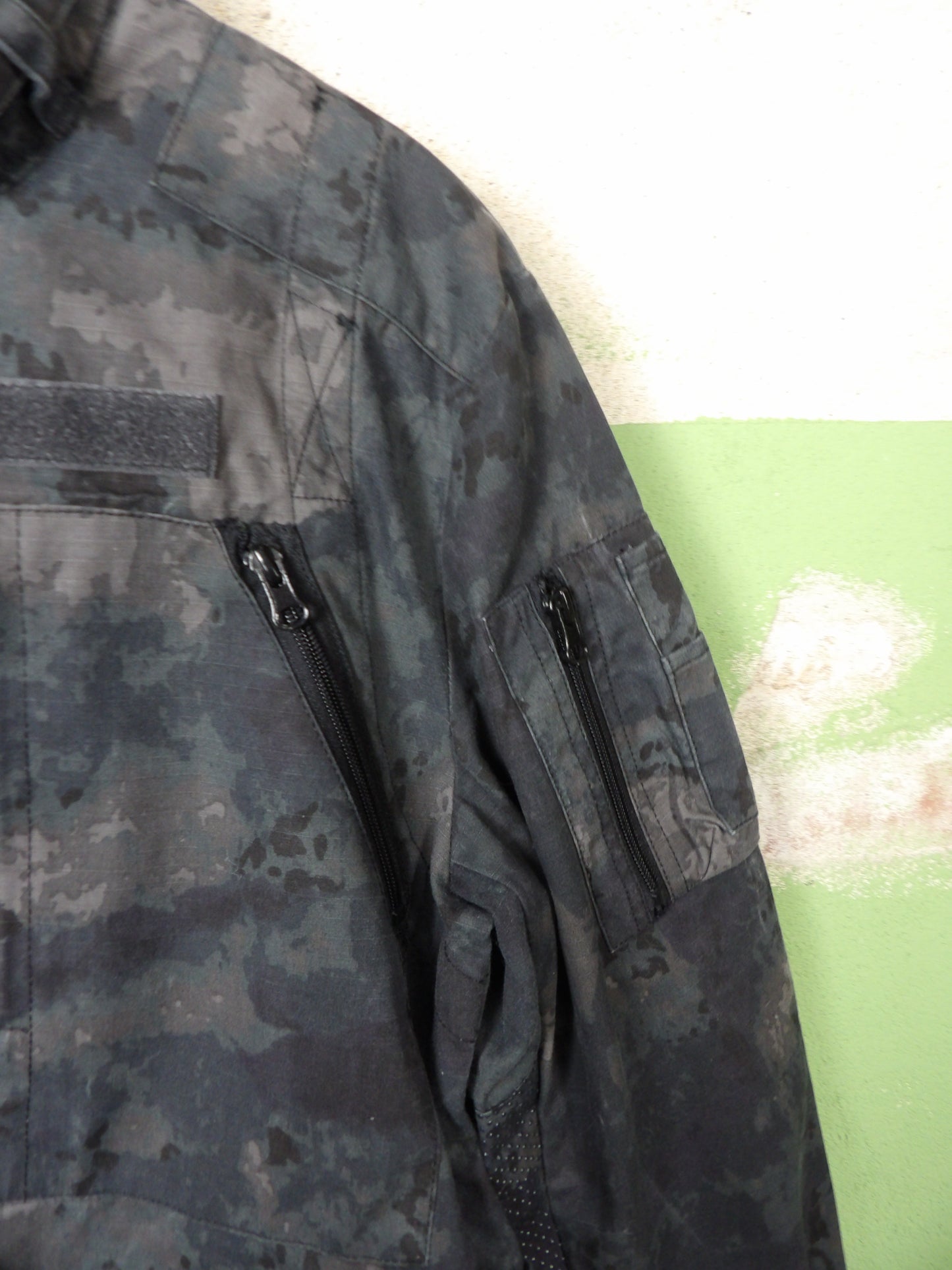 Issued Grey Black "Wagner" Tactical Jacket Night ATACS Moss L