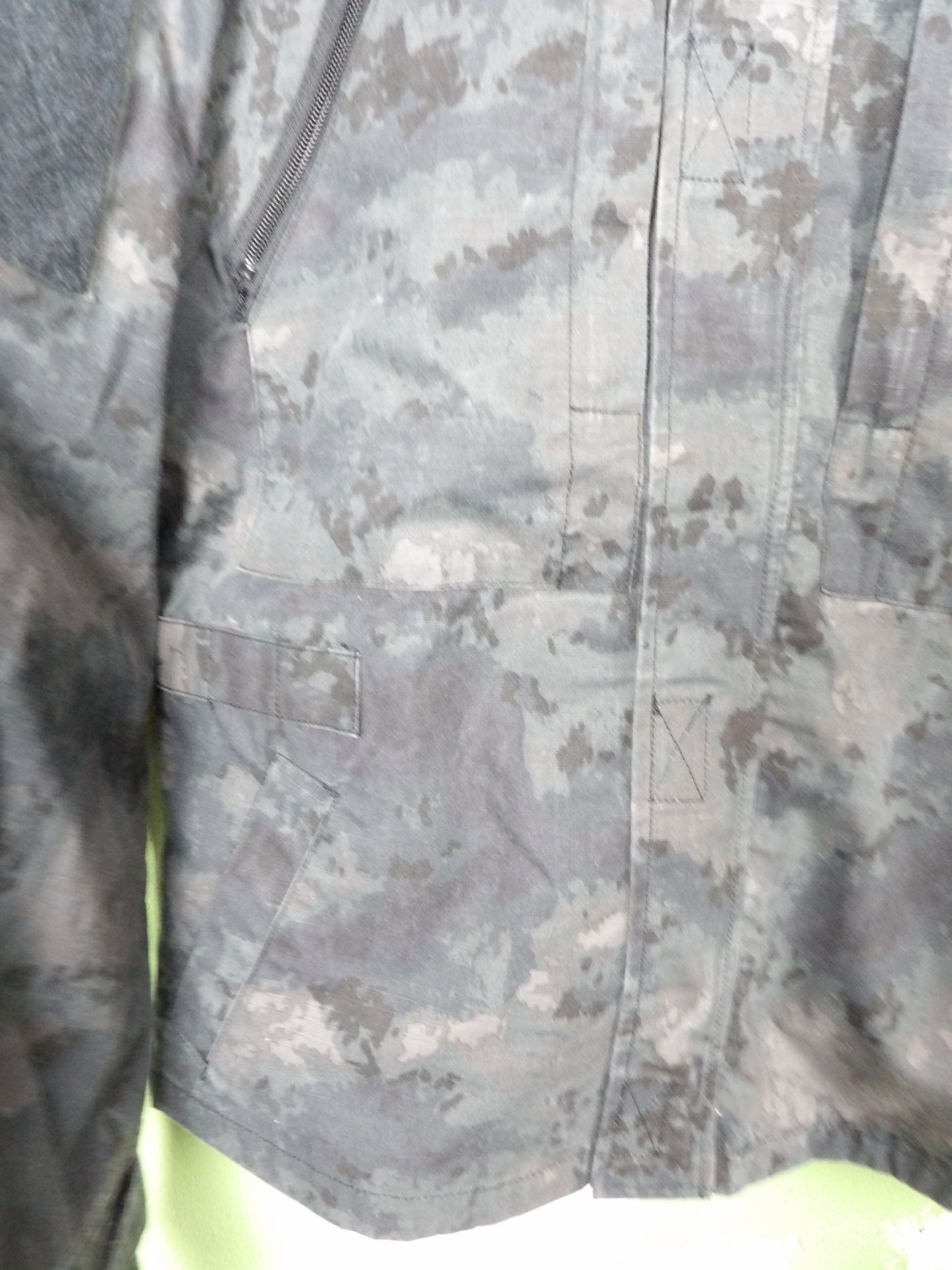 Issued Grey Black "Wagner" Tactical Jacket Night ATACS Moss L