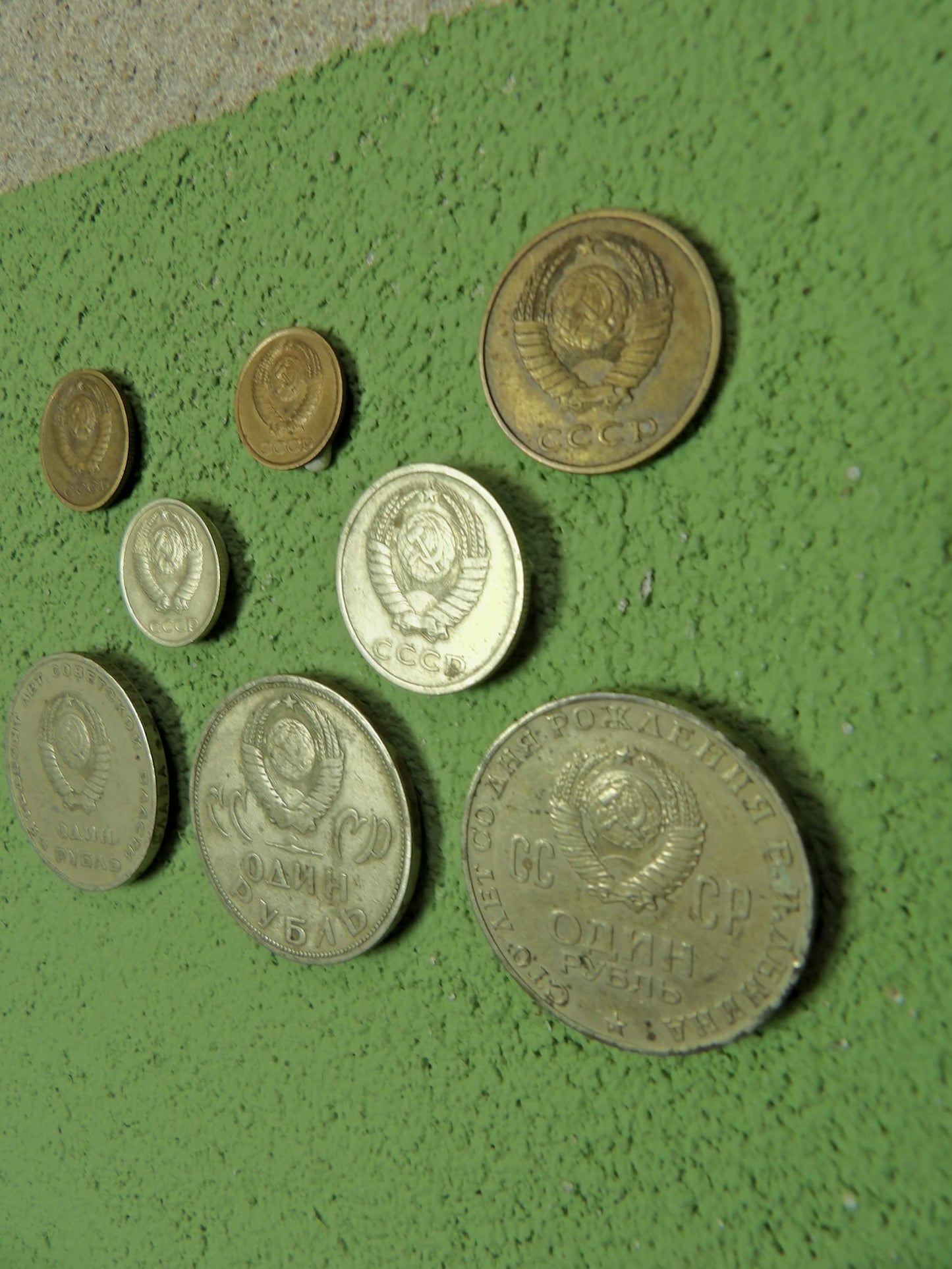 1960-'90 Soviet Ruble & Kopeck Set (8x)