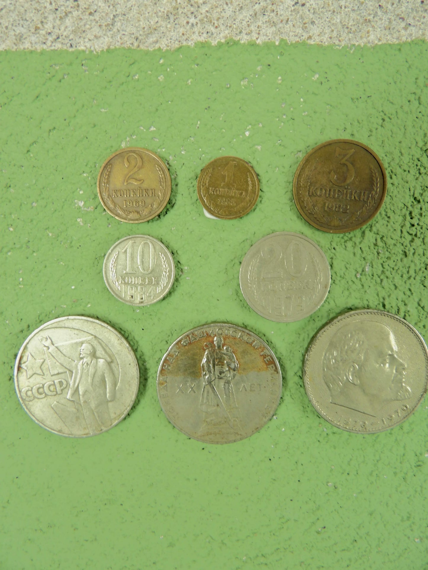 1960-'90 Soviet Ruble & Kopeck Set (8x)