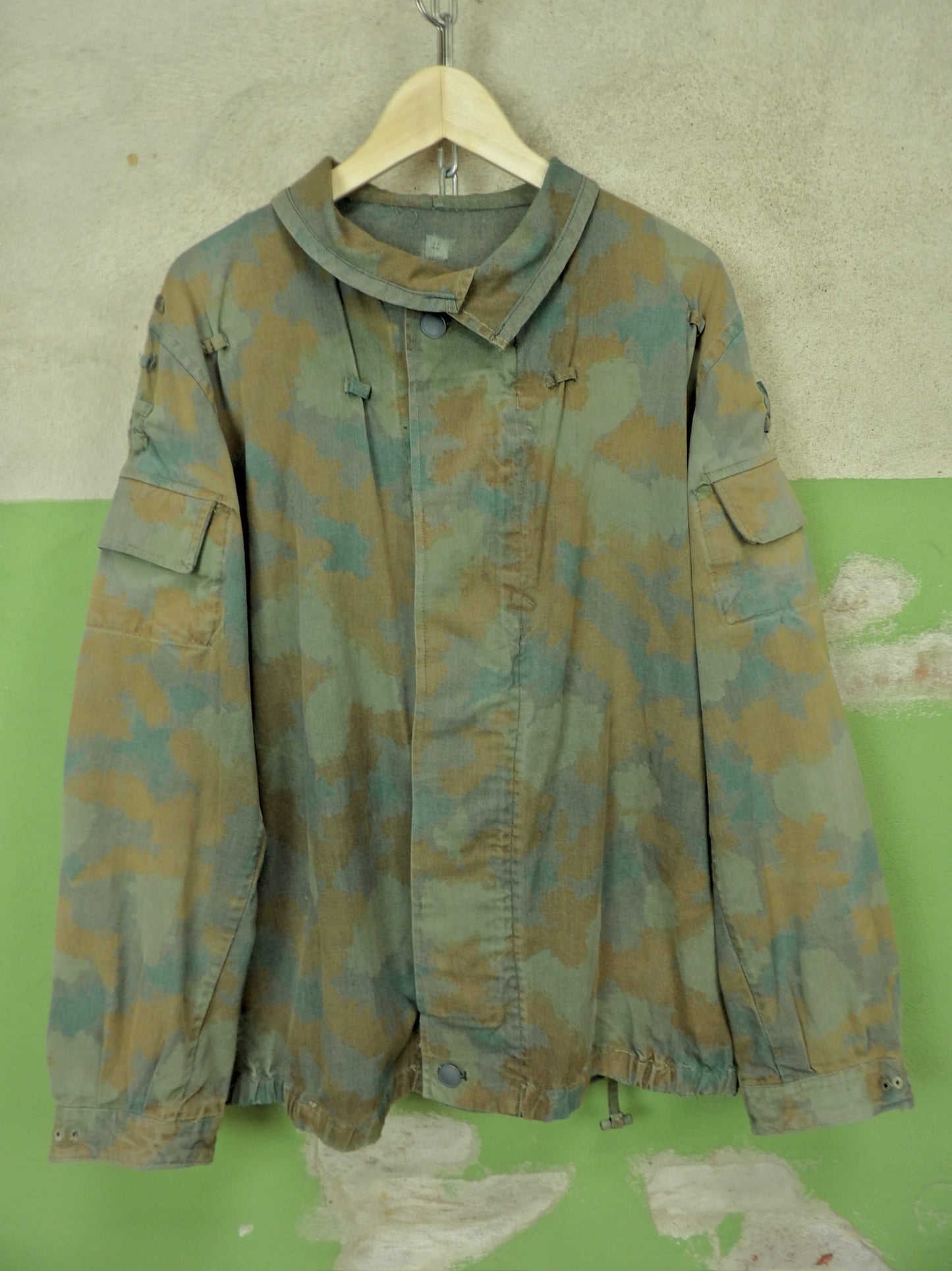 Issued DDR/NVA Scout Jacket M58 Blumentarn [size 3 : XL- regular)