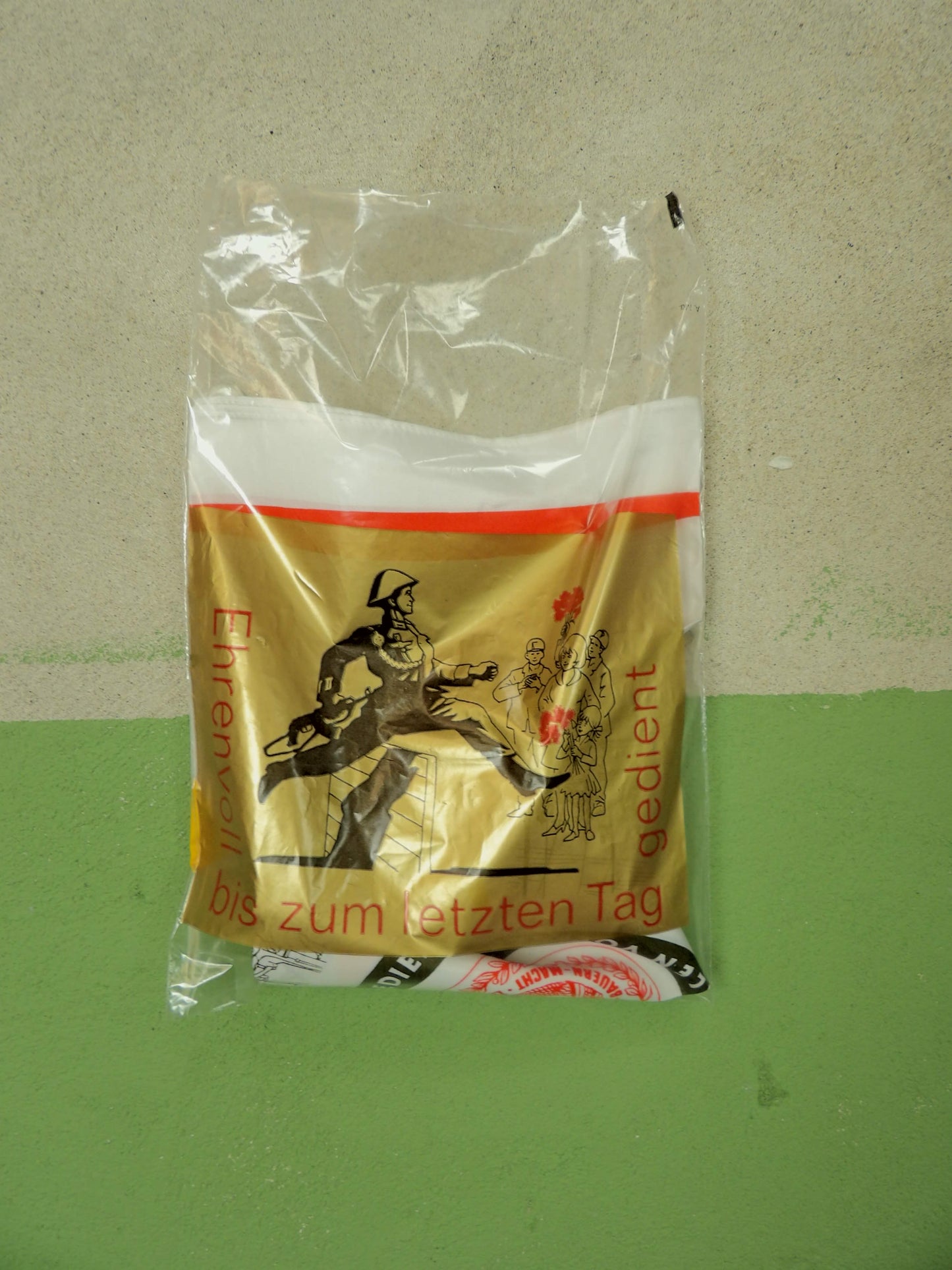 DDR East German NVA Reservist Dicharge Scarve / Reservistentuch