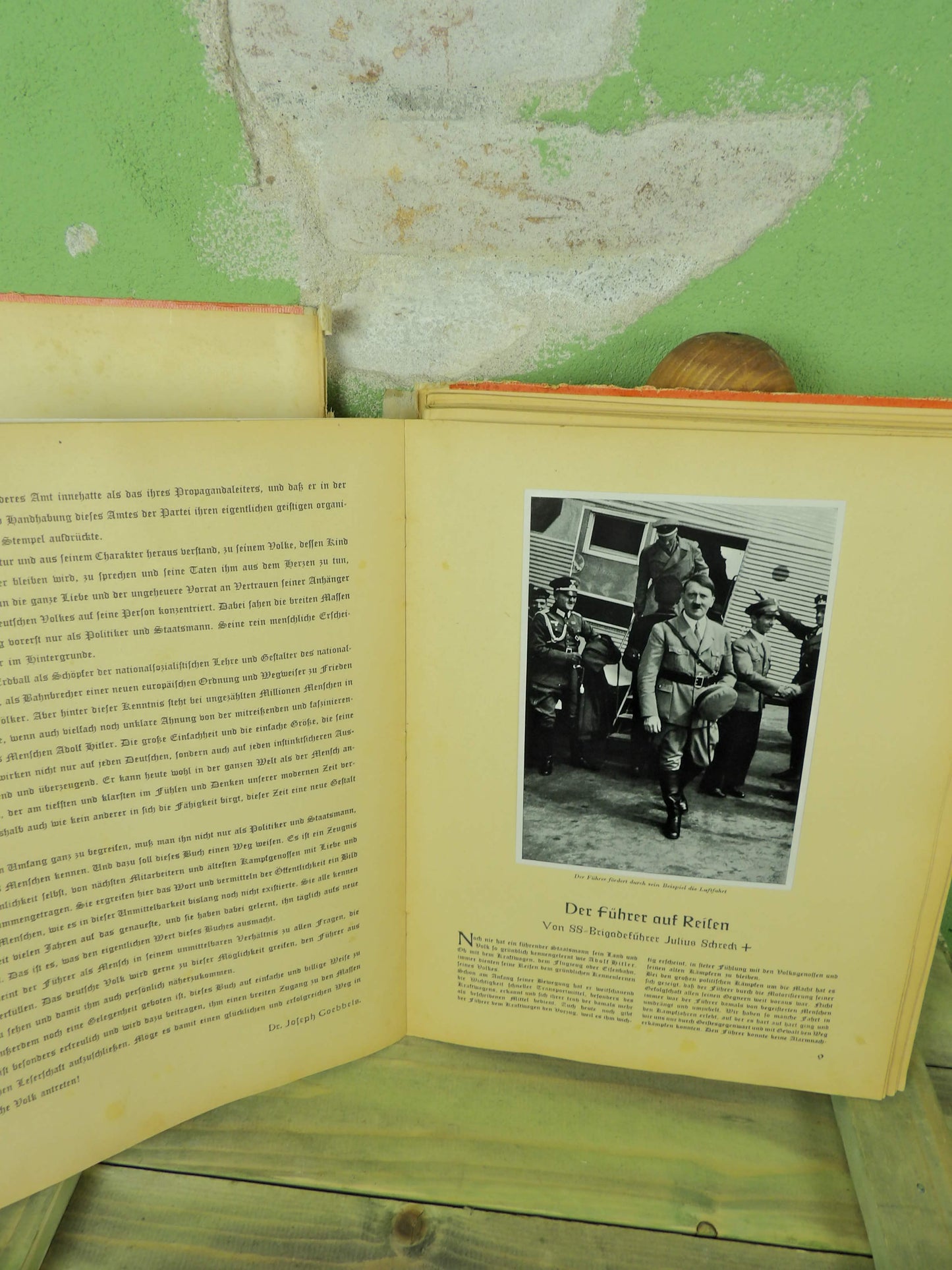 GRADE 2 1935 Book Adolf Hitler Bilder Aus Dem Leben Des Führers / Pictures from the life of the Führer.