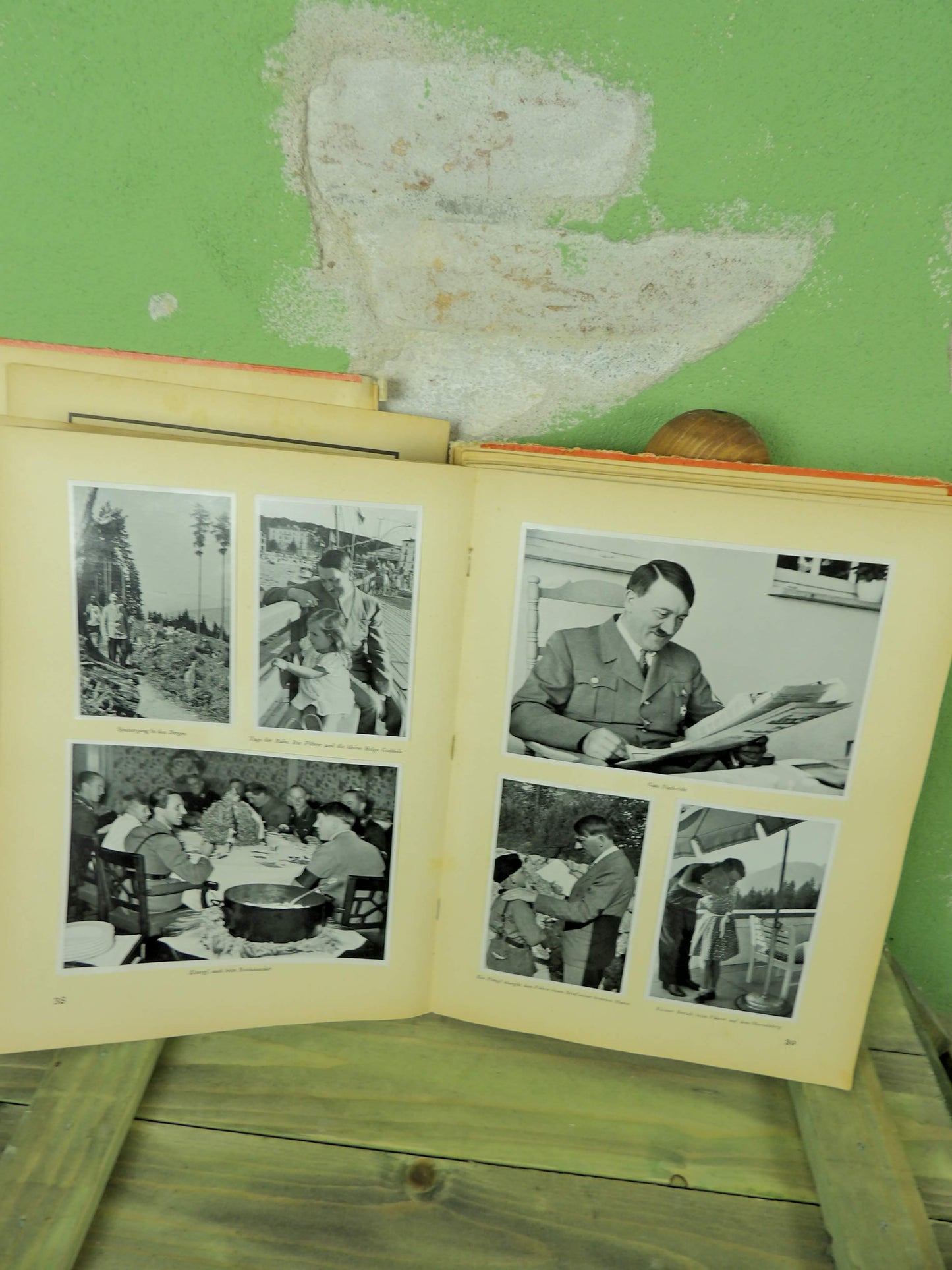 GRADE 2 1935 Book Adolf Hitler Bilder Aus Dem Leben Des Führers / Pictures from the life of the Führer.