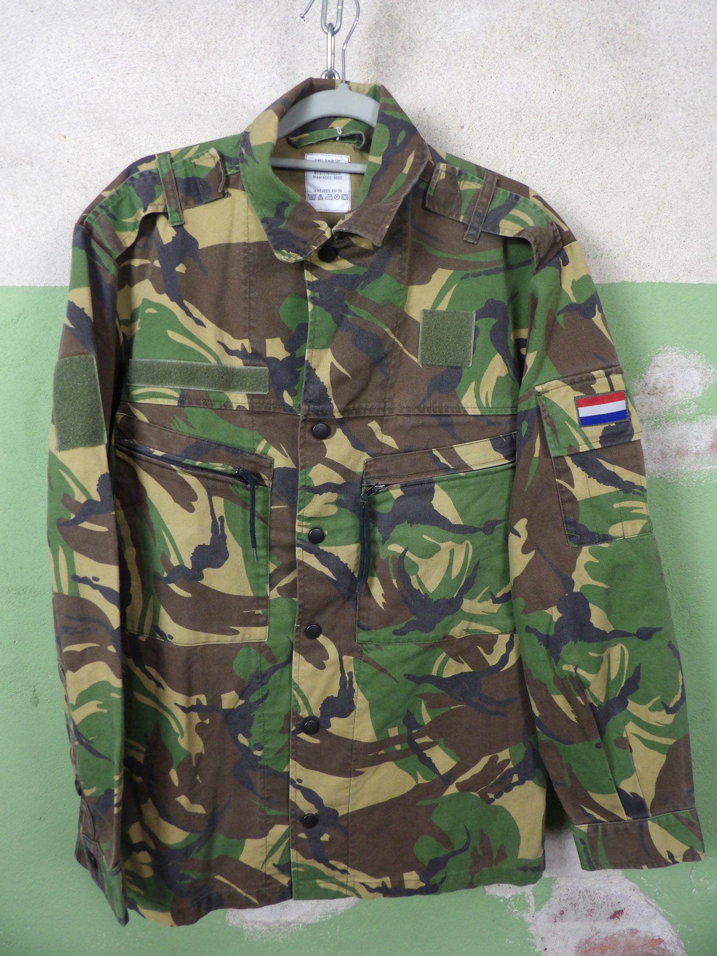 Unissued Dutch DPM Army Field Jacket [M-L-Regular)