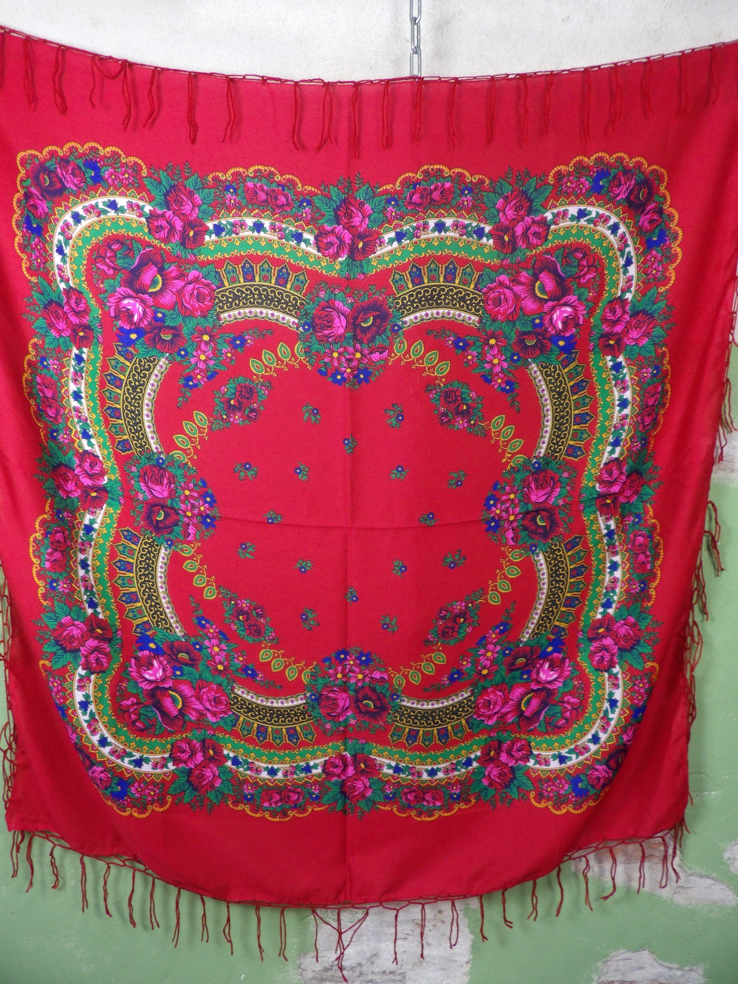 Pavlovo Posad Platok Scarf / Платок / Slavic Floral Shawl (9 colours)