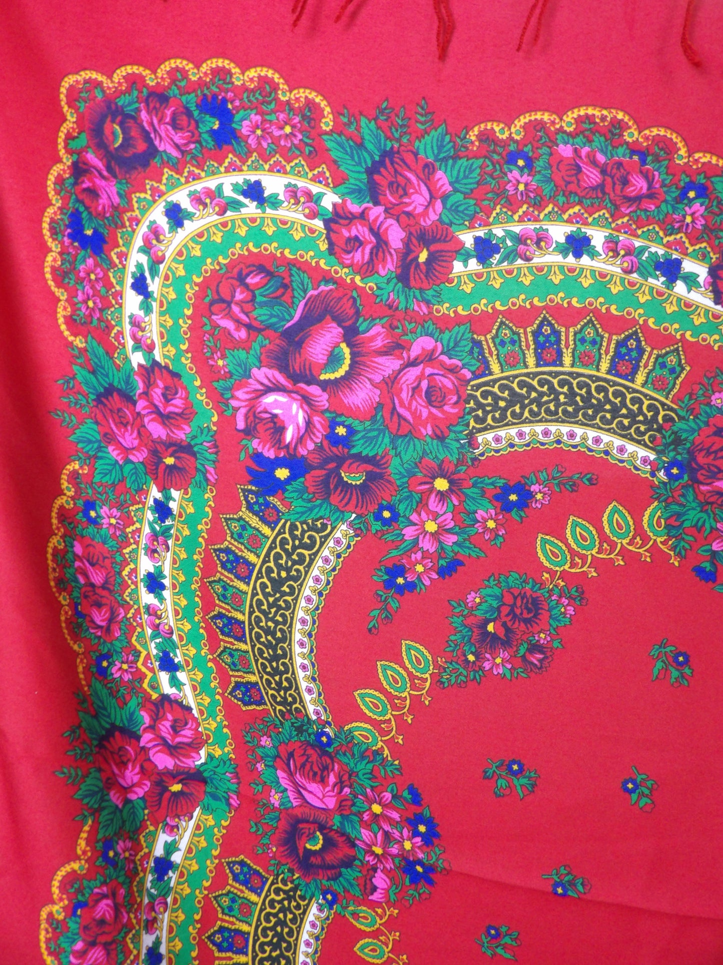 Pavlovo Posad Platok Scarf / Платок / Slavic Floral Shawl (9 colours)