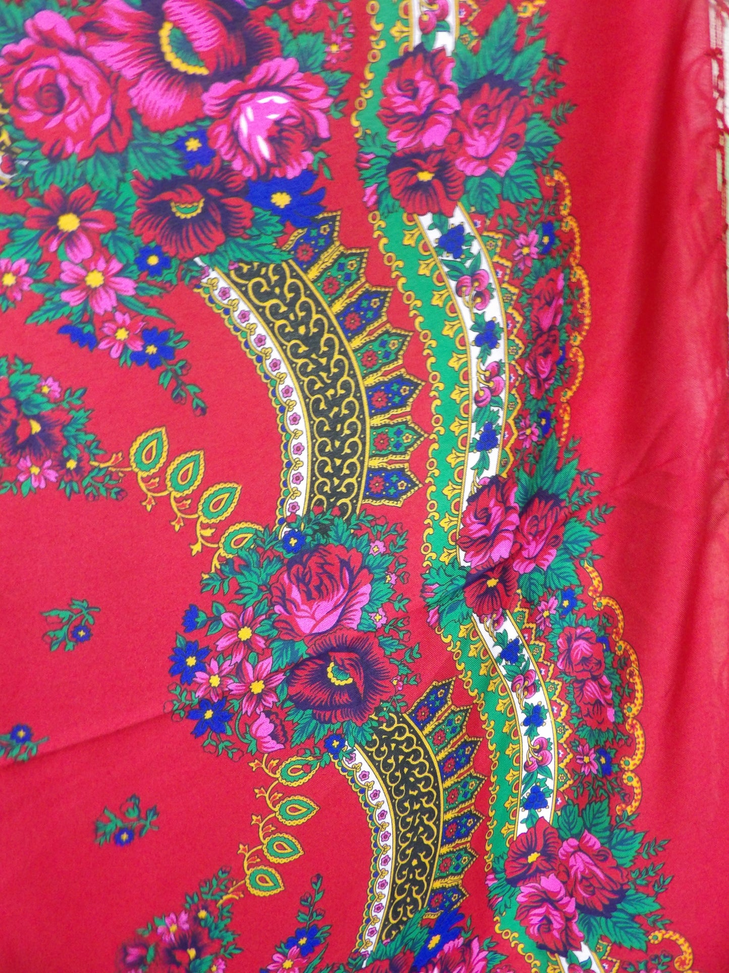 Pavlovo Posad Platok Scarf / Платок / Slavic Floral Shawl (9 colours)