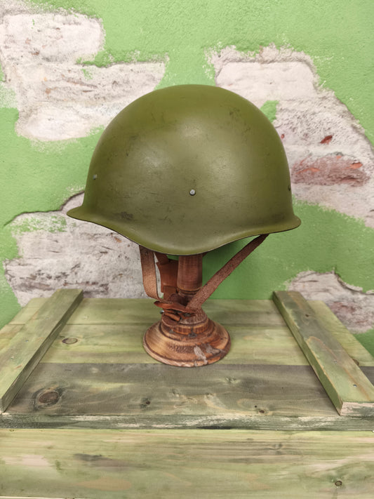 Soviet SSH-40M Motostrelski Steel helmet