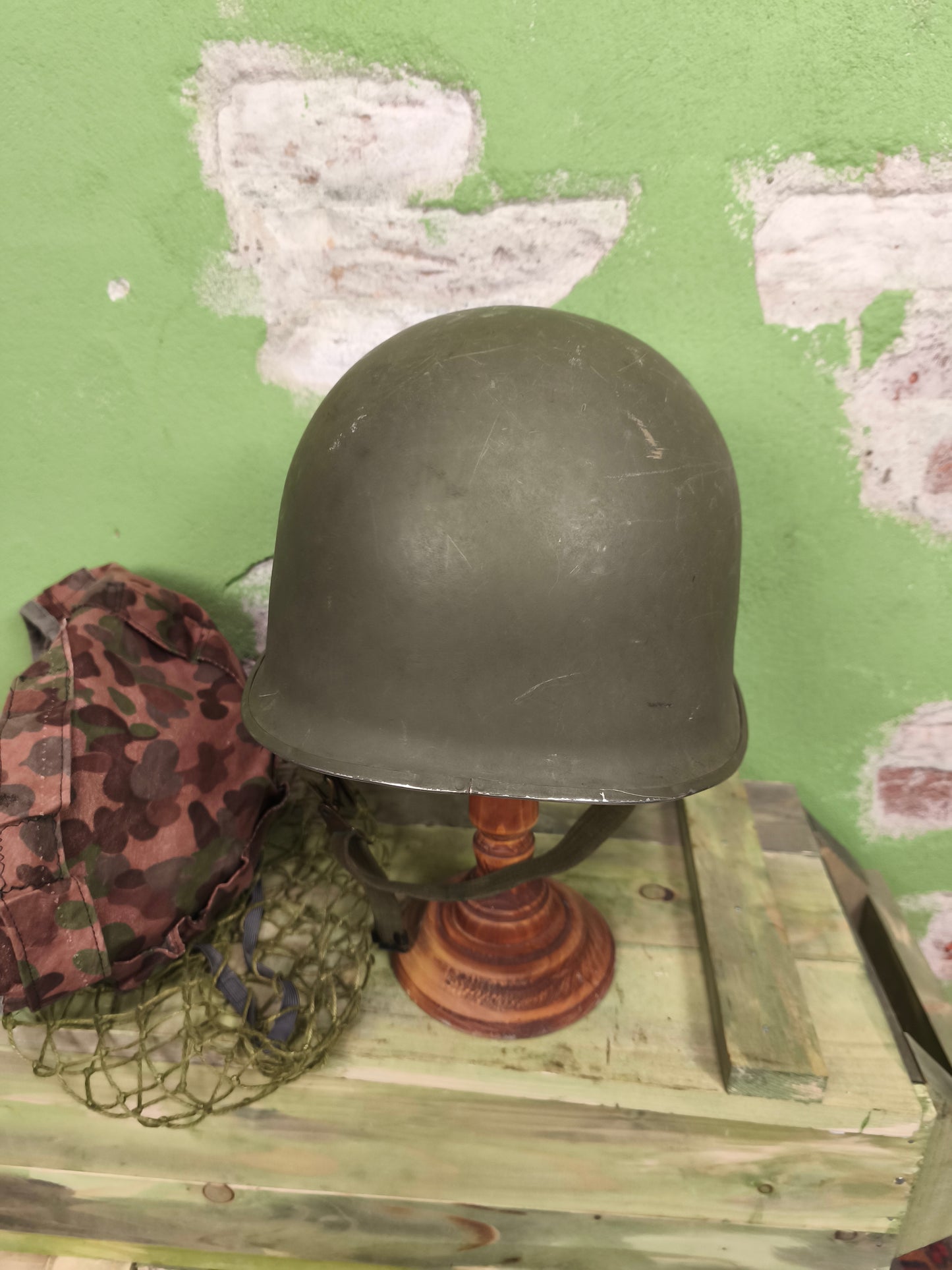 Austrian M1 Metal Helmet + 2 Covers [56-58]
