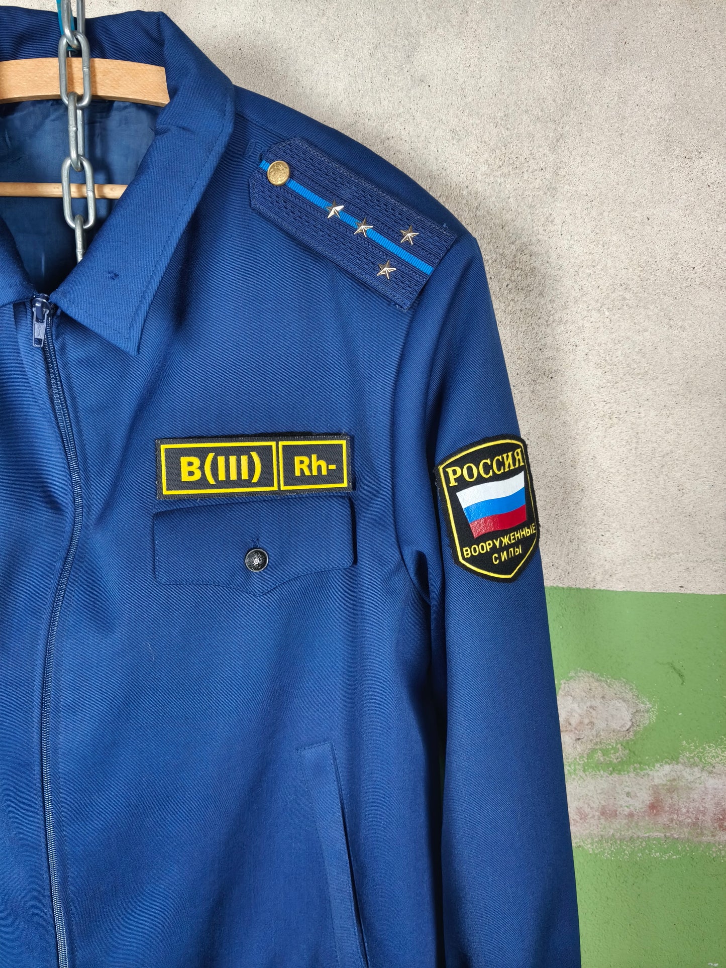 Issued 2012 Russian Captain Air Force Technical Service, Kubinka Airbase. "Russian Knights" [52-5]