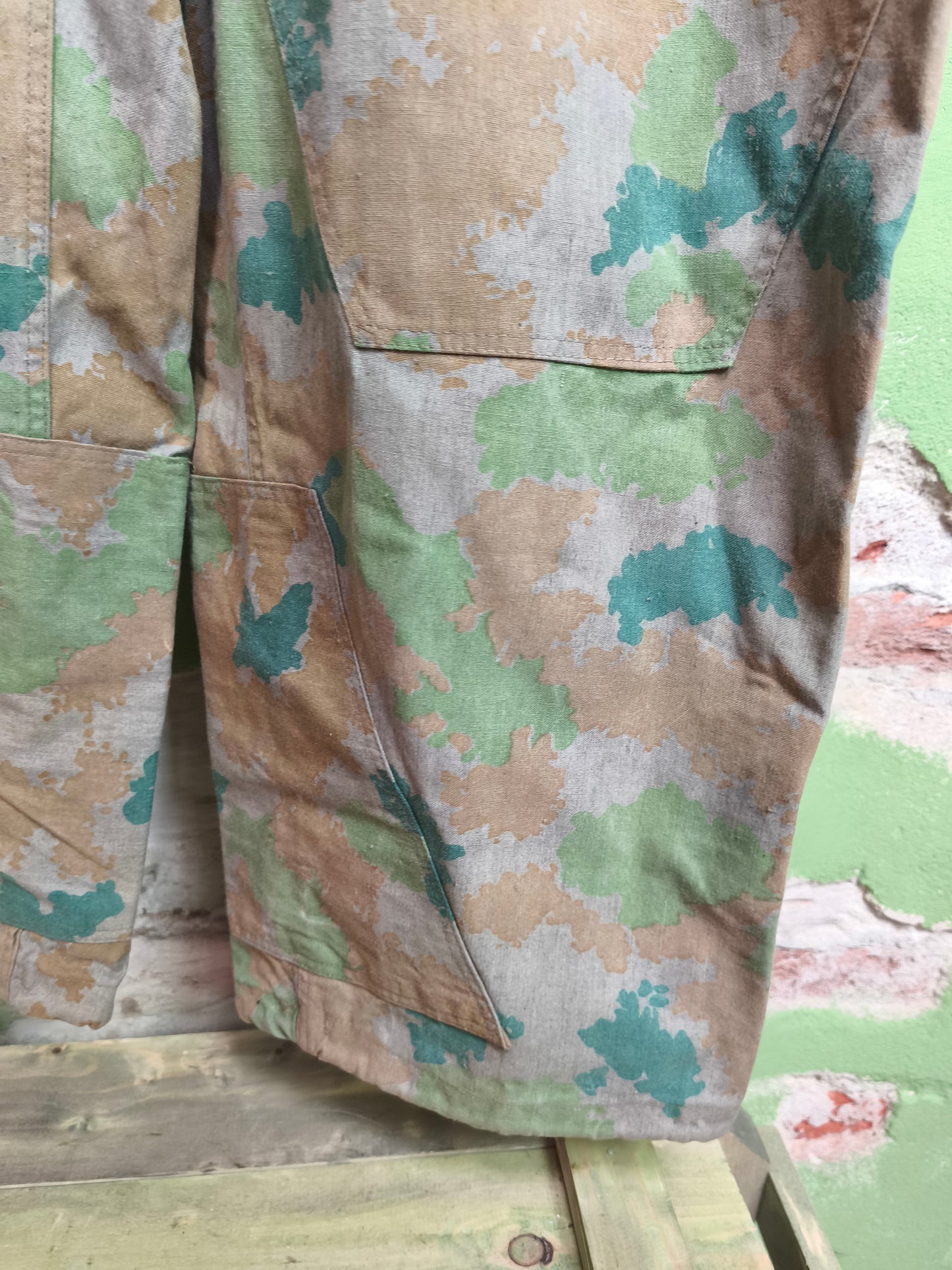 1963 Issued East German DDR / NVA M58 Blumentarn Pants Size 3 [XL]